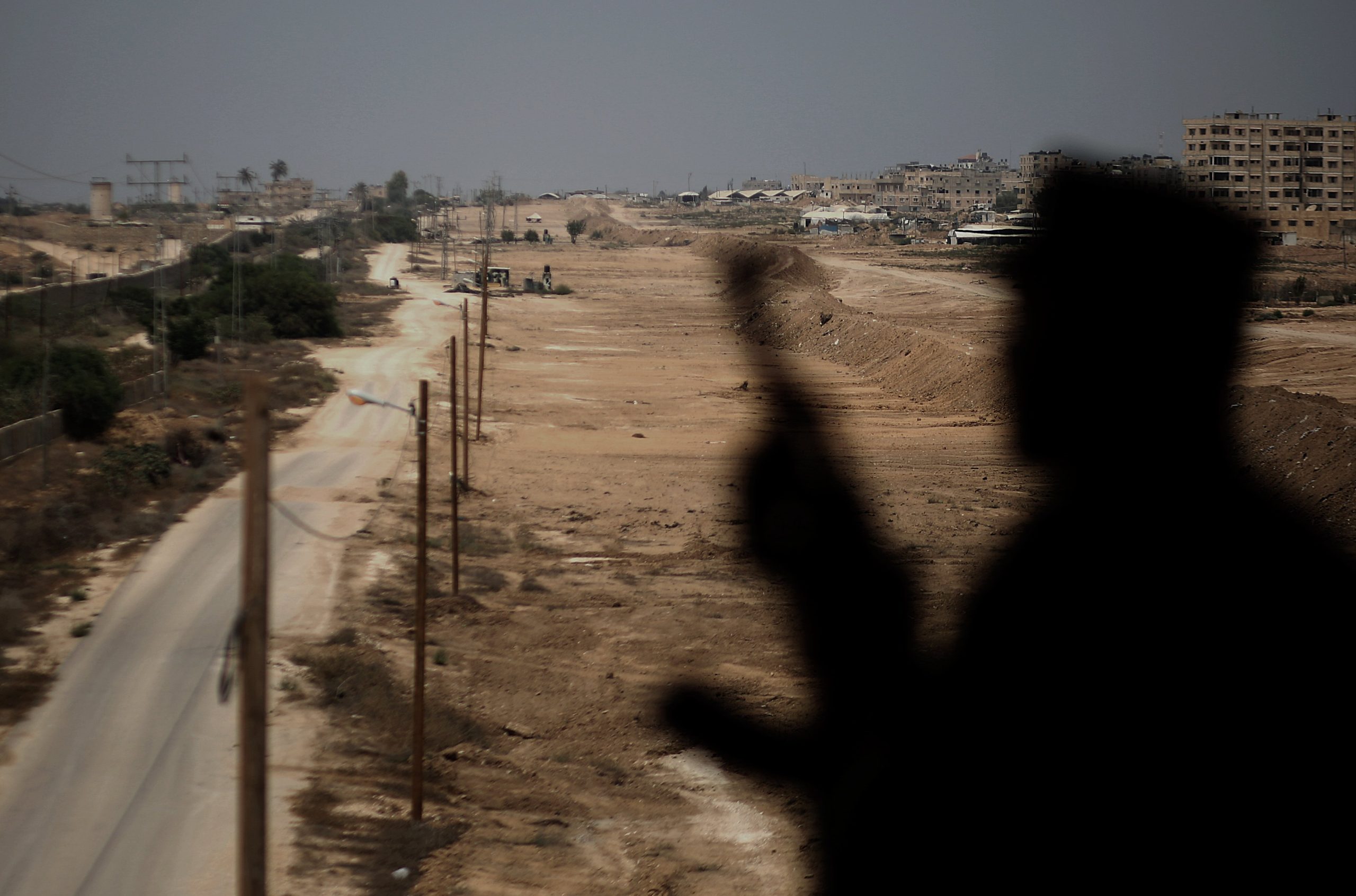 Israel lança ataque na Faixa de Gaza depois de terem sido disparados mísseis sobre Telavive