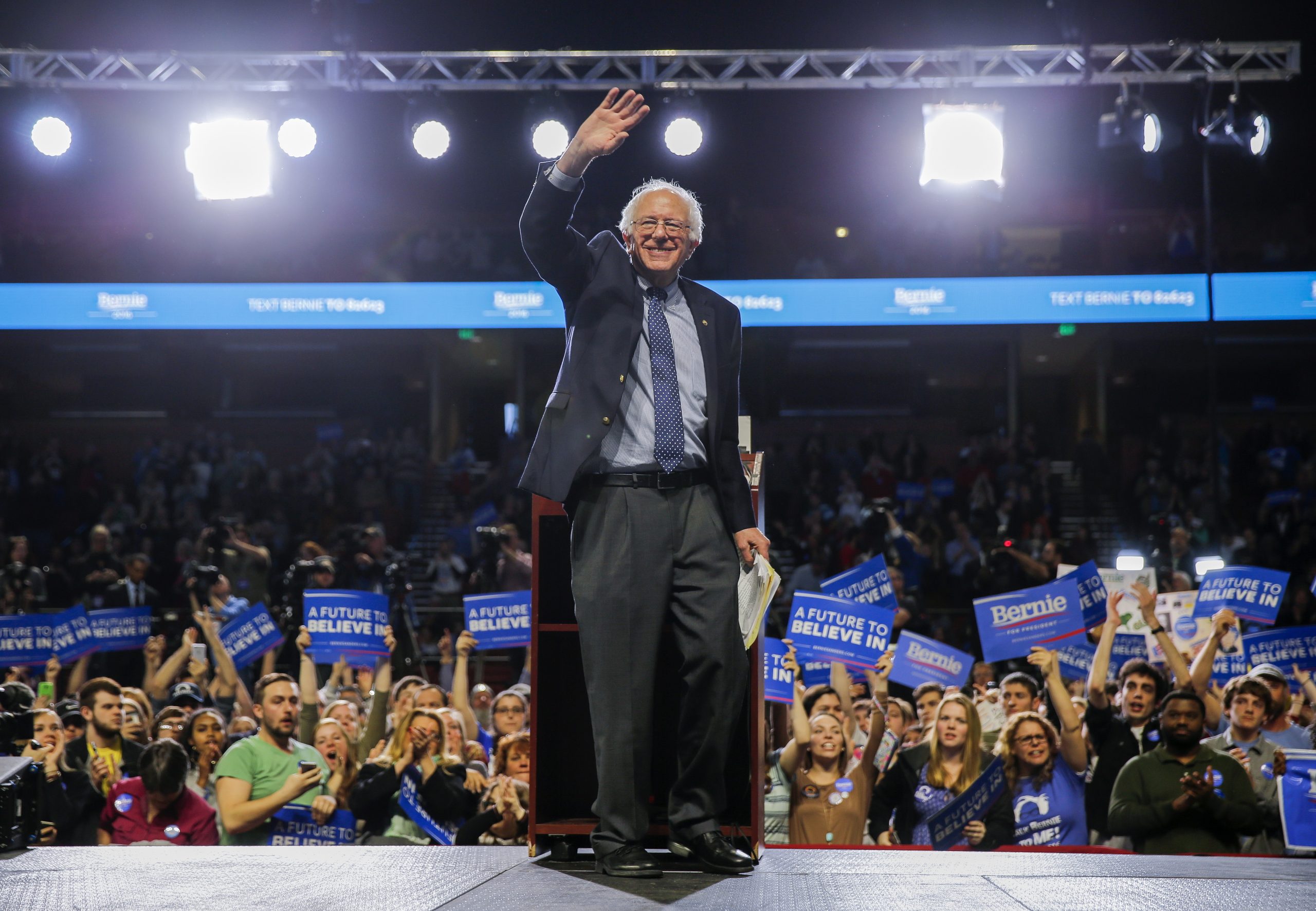 EUA. Poucas horas depois de anunciar a candidatura à presidência, Bernie Sanders já tinha mais de 4 milhões de dólares em donativos