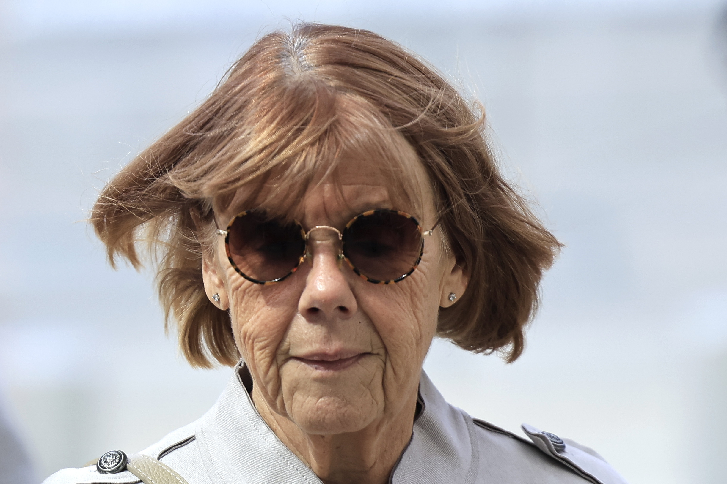 Gisèle Pelicot vai processar revista francesa por publicar fotografias sem consentimento