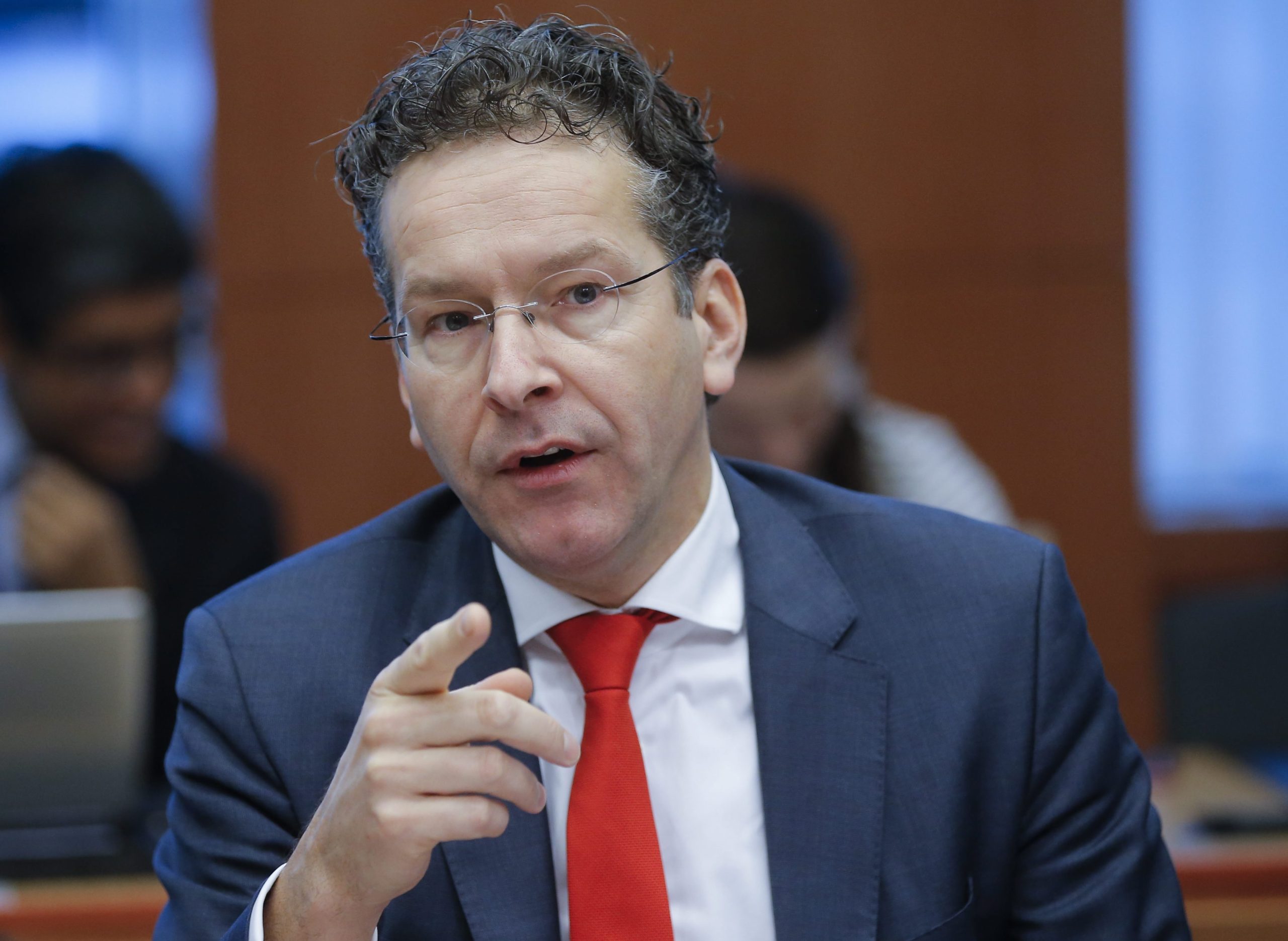 CDS exige afastamento de Dijsselbloem em voto na Assembleia da República