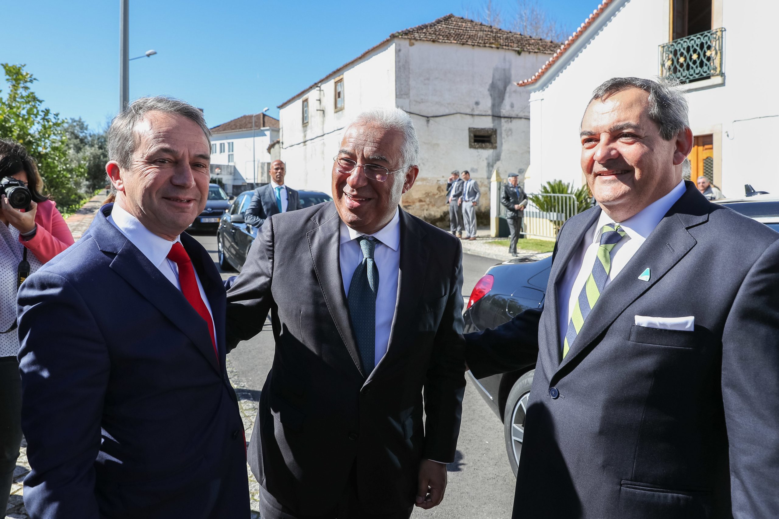 Primeiro-ministro ambiciona a transformar ameaça da floresta numa fonte de riqueza