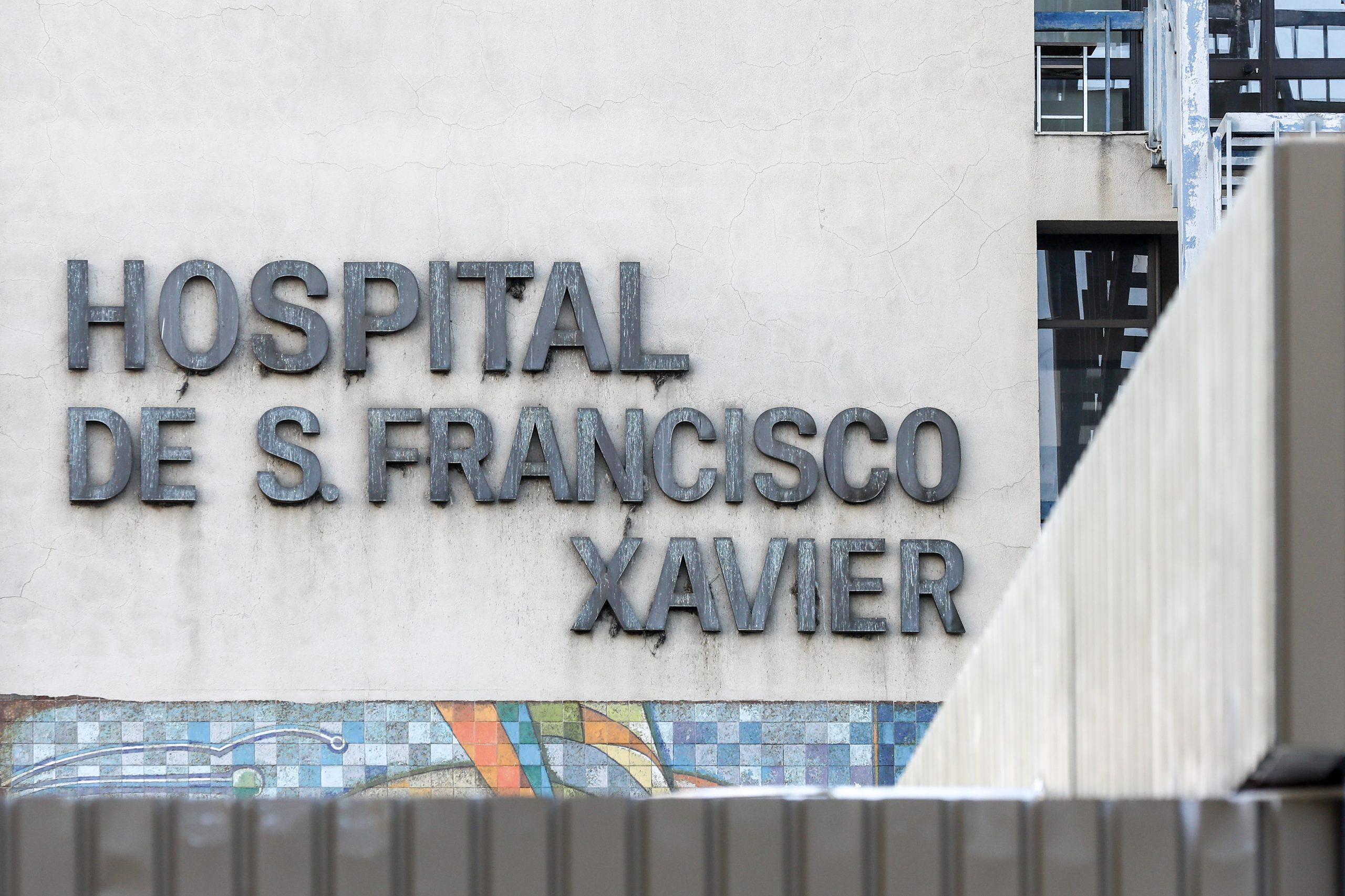 Legionella: Origem da infeção foi dentro do perímetro do São Francisco Xavier
