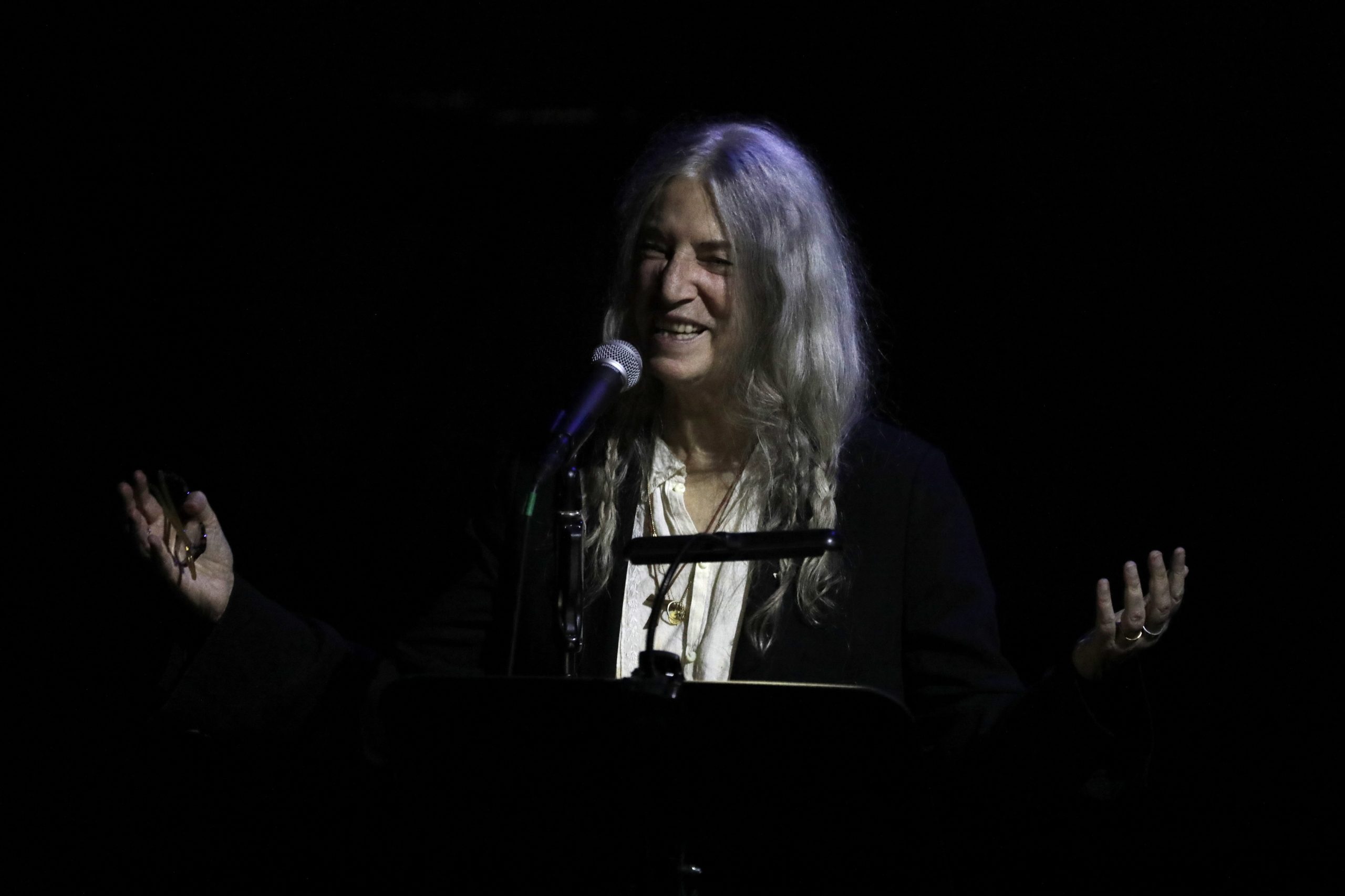 Patti Smith, João Fiadeiro e percursos na arquitetura no MAC/CCB até 2025