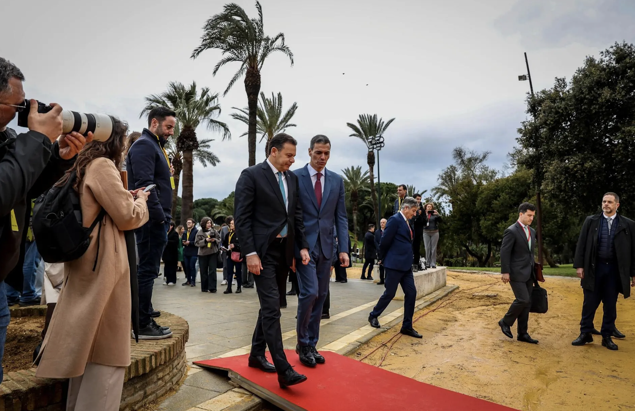 36.ª Cimeira Luso-Espanhola arranca em Huelva com foco na segurança climática e homenagens às vítimas de tragédias recentes