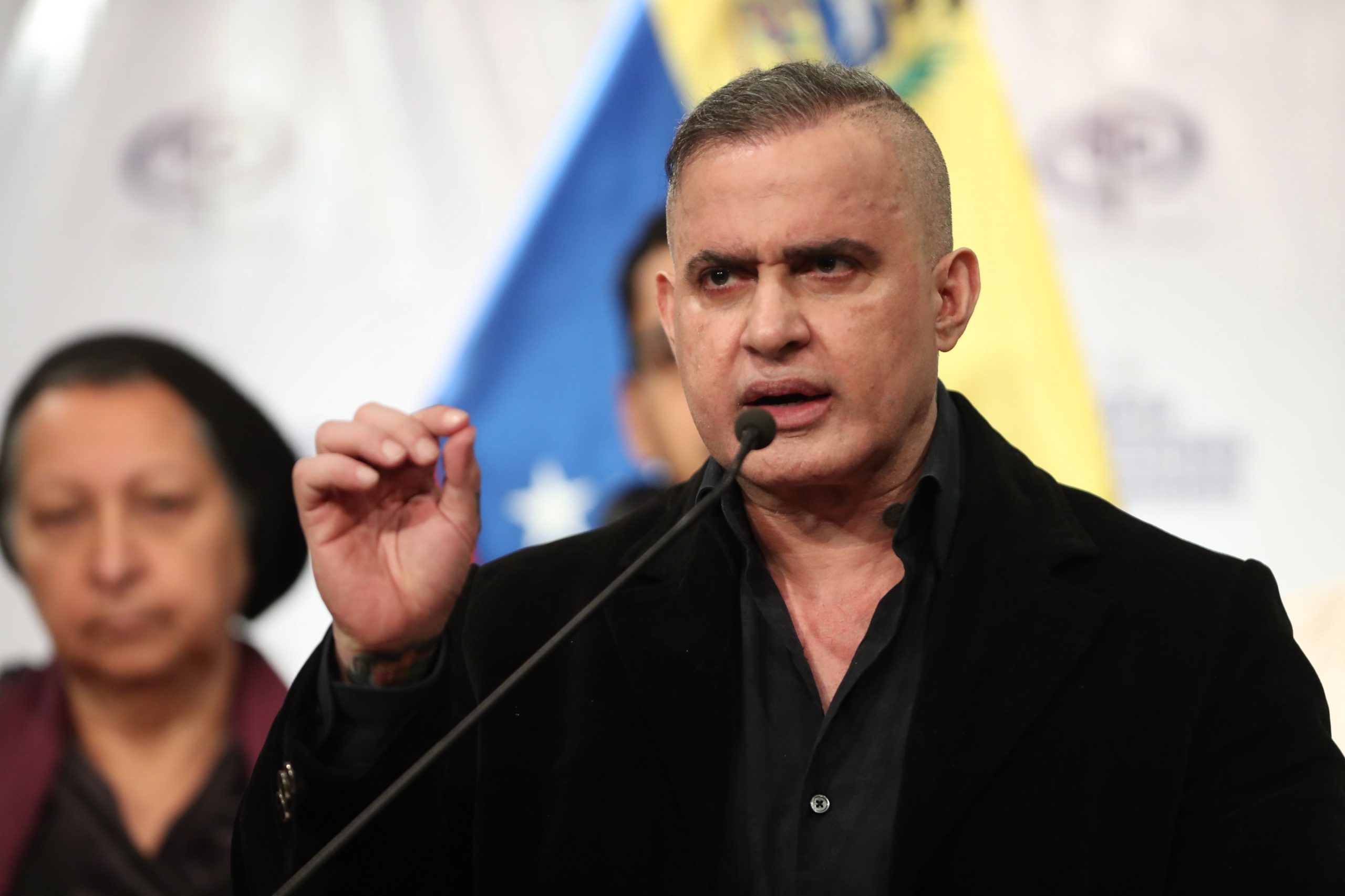 Centenas de agentes da segurança nacional venezuelana acusados de violação dos direitos humanos