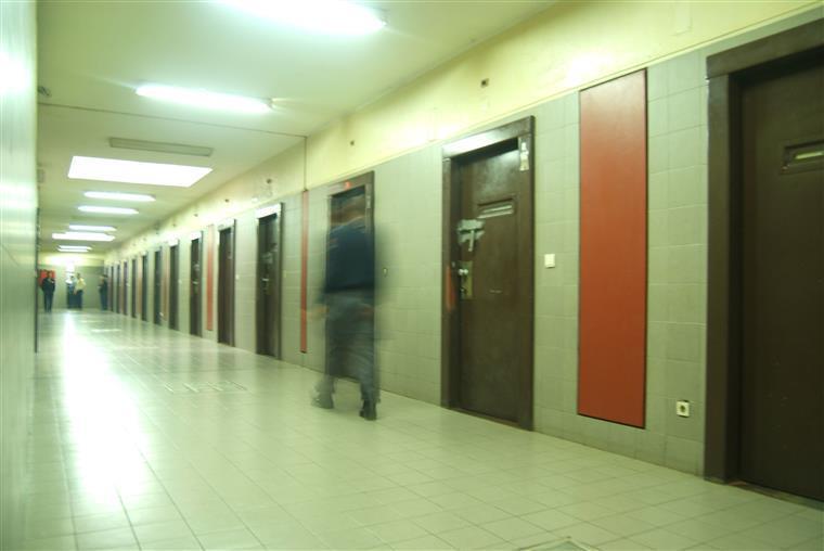 Reclusos de Paços de Ferreira provocaram desacatos contra greve dos guardas prisionais