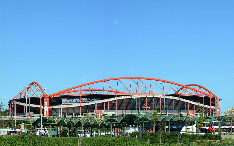 Benfica lamenta veementemente morte junto ao Estádio da Luz