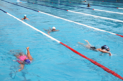 Três recordes nacionais na abertura dos Mundiais de piscina curta na China