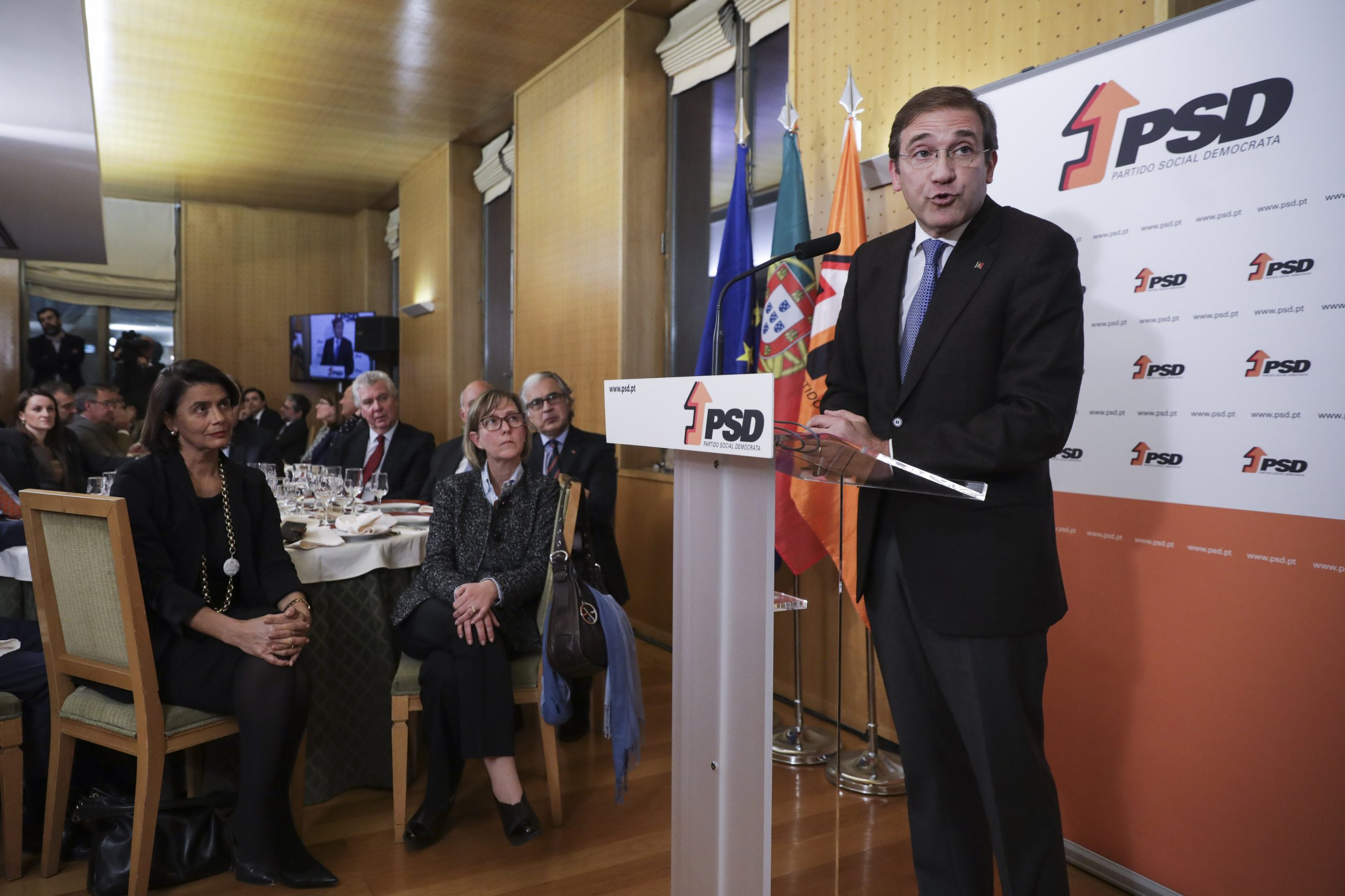 Passos Coelho: “PSD será sempre um partido relevantíssimo, porque independentemente das suas lideranças conseguiu pressentir o futuro para o país”