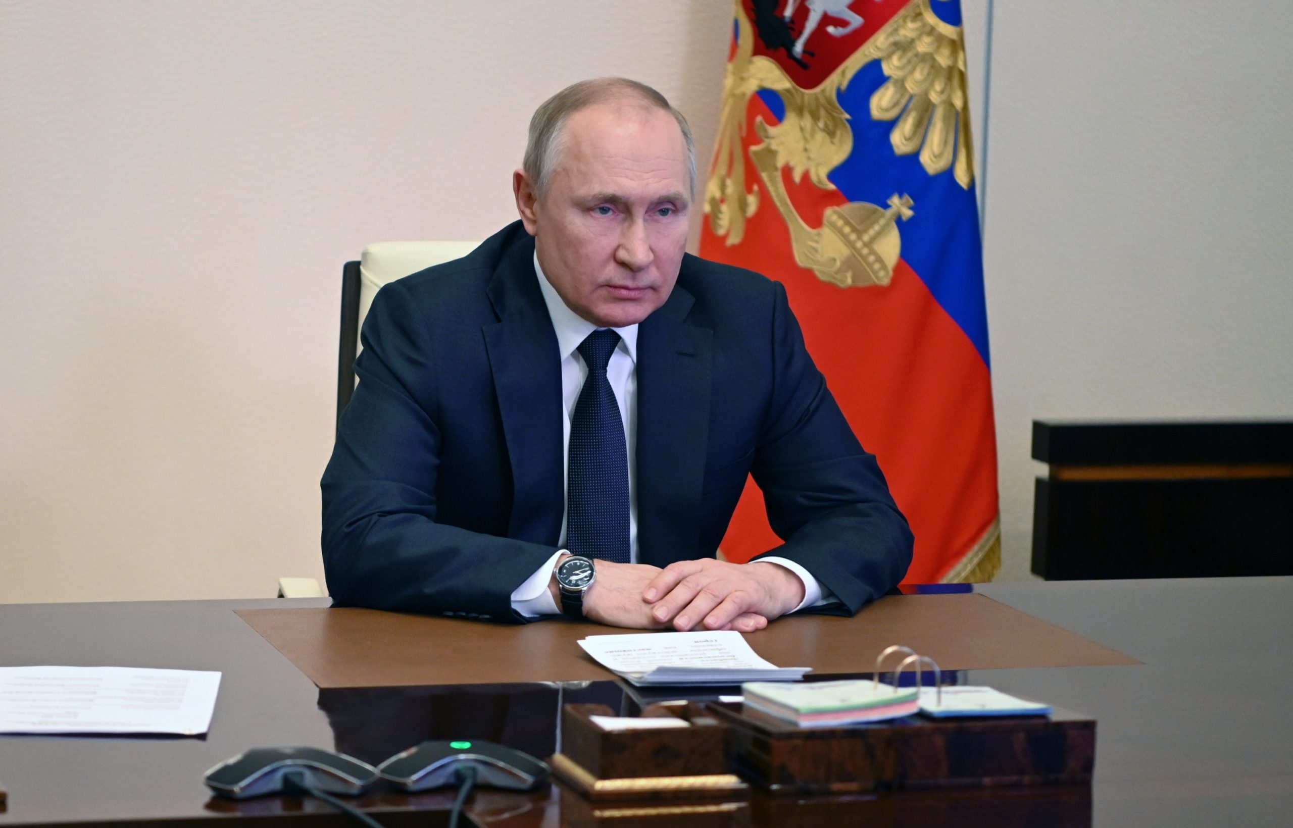 “Pela negociação ou pela guerra”. Putin não tem intenções de recuar