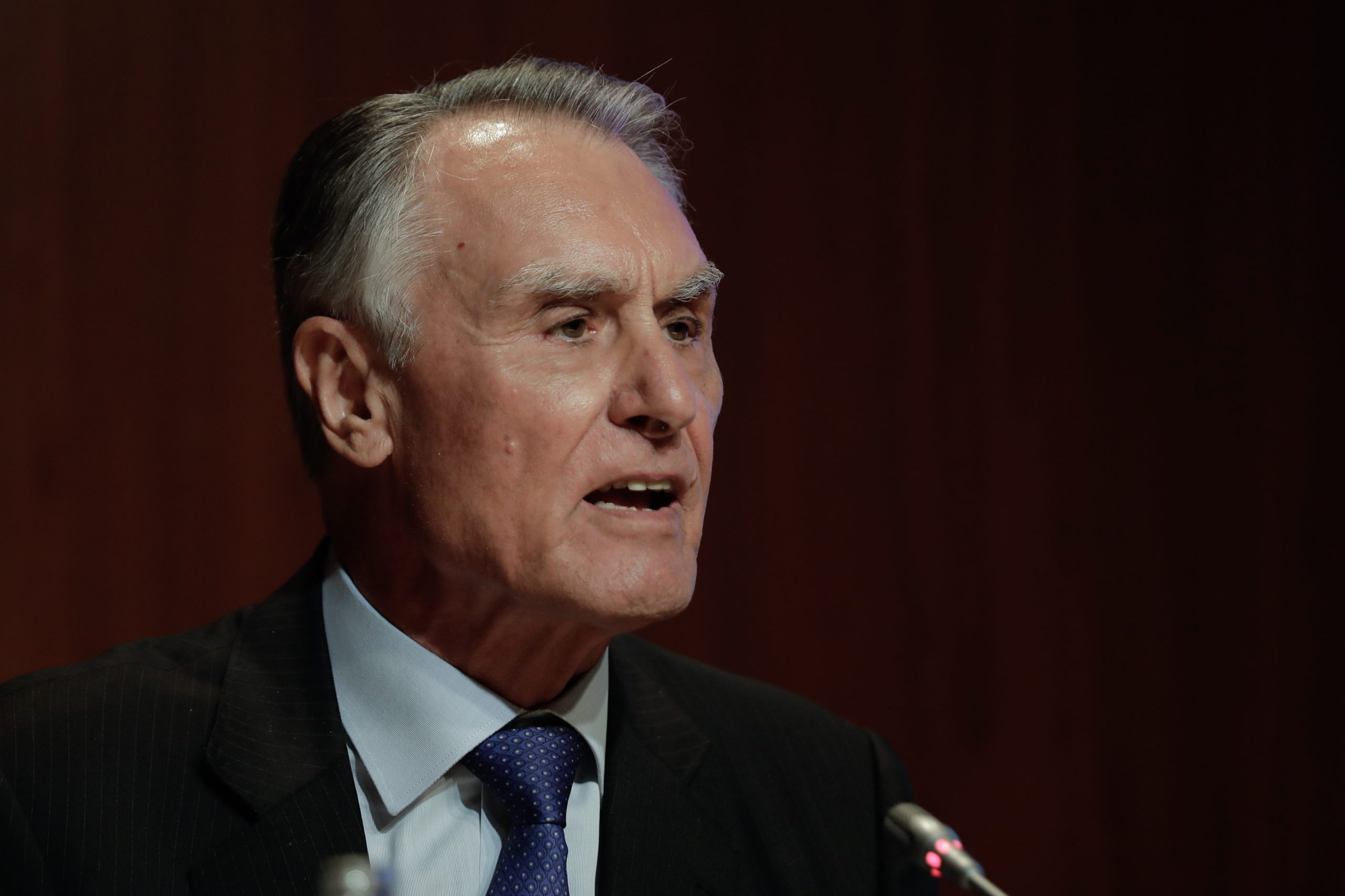 Cavaco Silva classifica redução do horário de trabalho no Estado como “um dos maiores erros do poder político”
