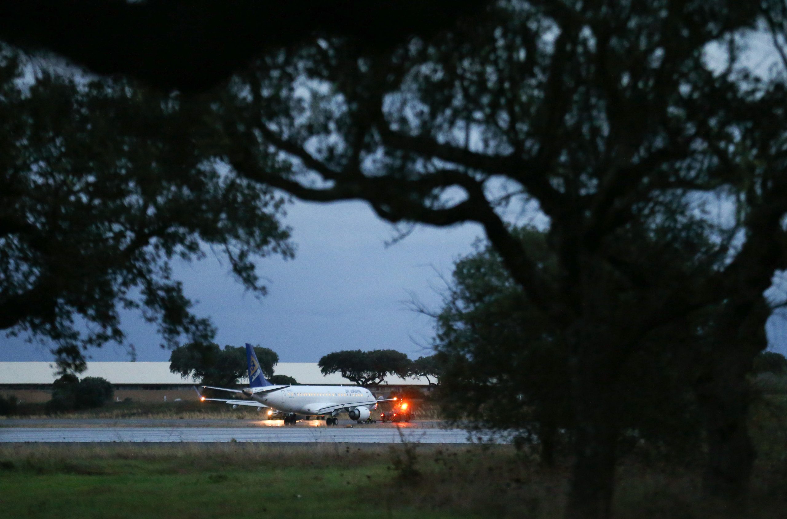 Aterragem de emergência do avião em Beja pode estar relacionada com problemas nos eixos de controlo do aparelho