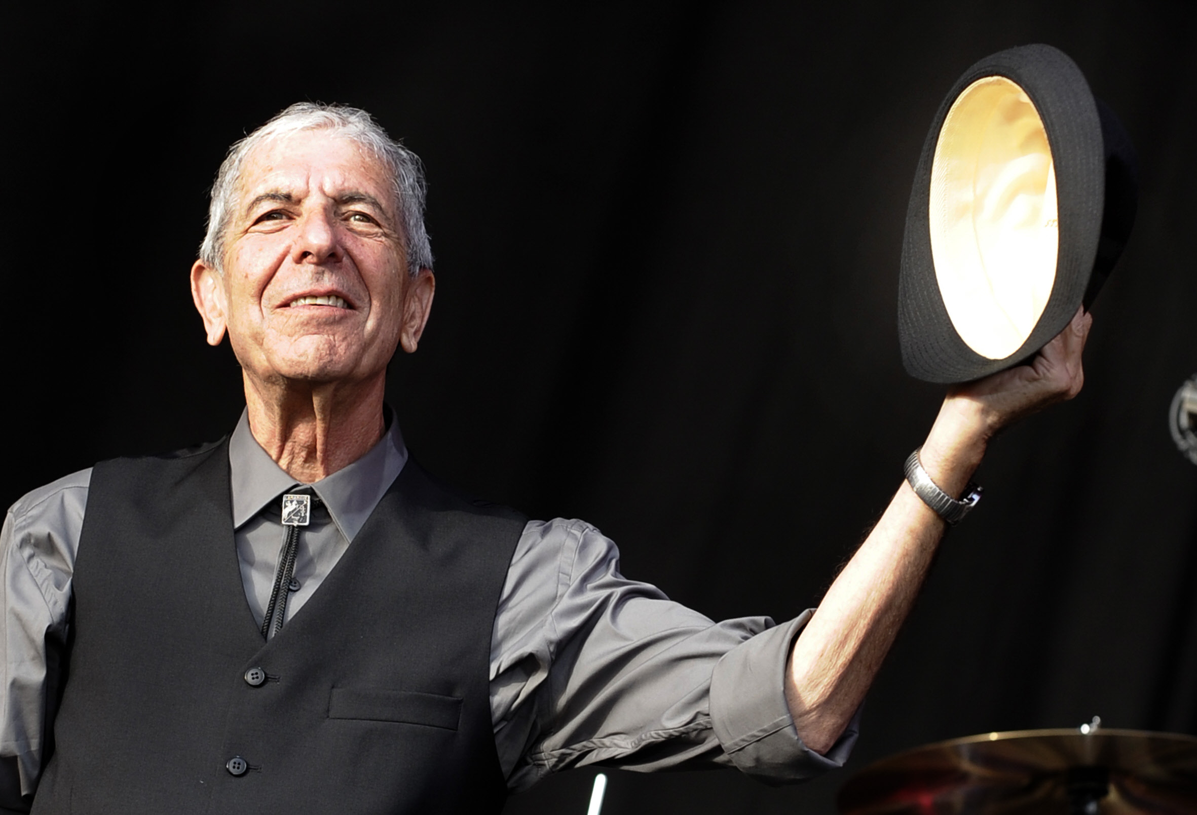 Leonard Cohen: de Russel Crowe a Justin Trudeau, uma despedida emocionada