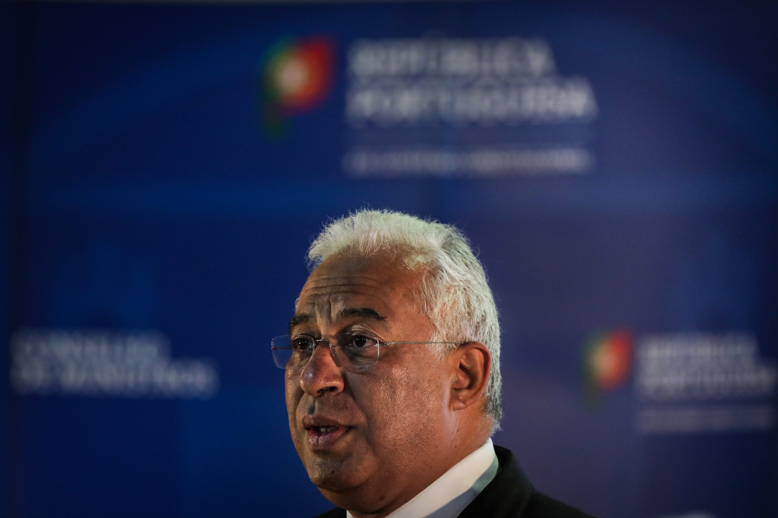 Costa no México para a posse de Lopez Obrador e Feira do Livro de Guadalajara