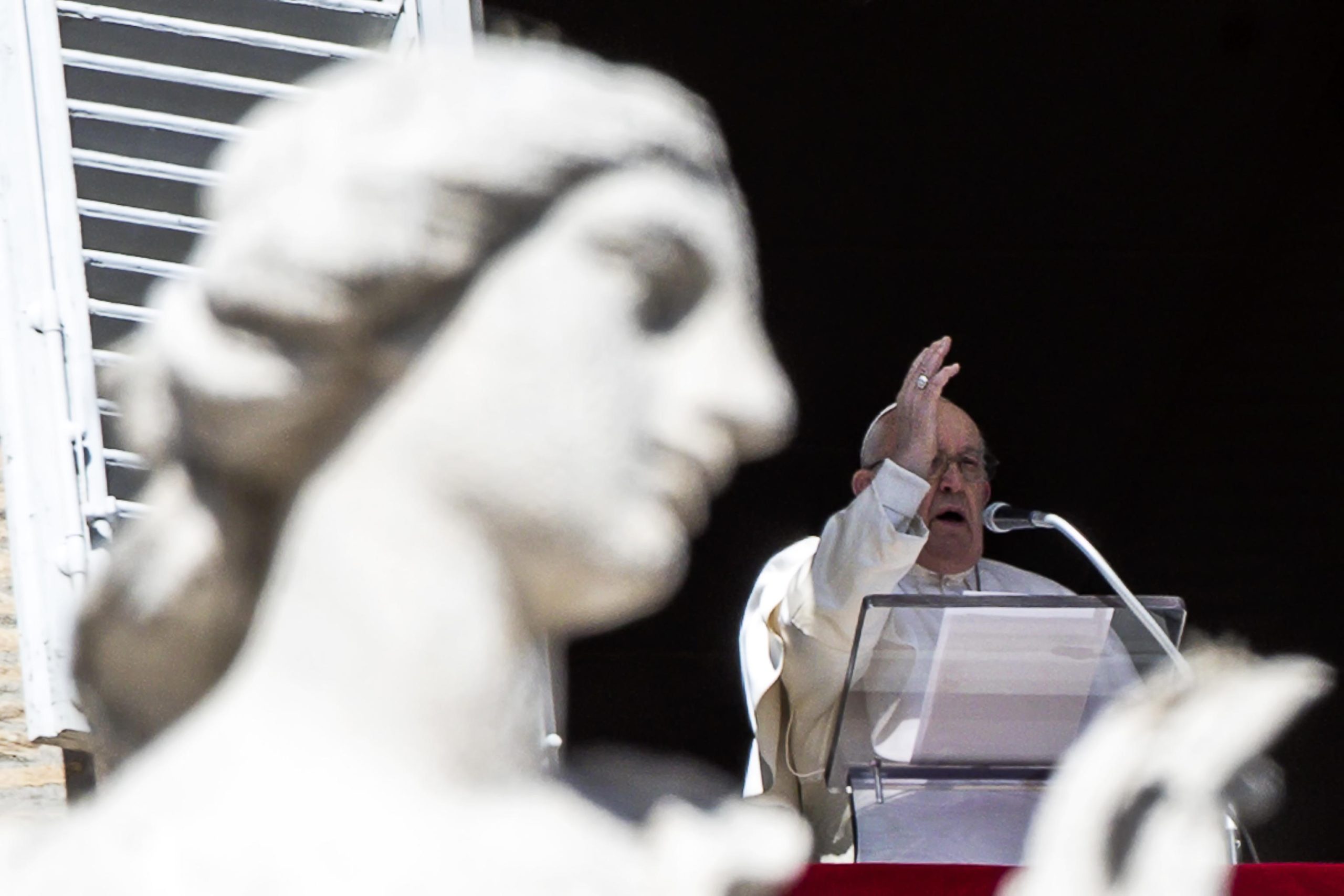 Papa Francisco lamenta ataque a fiéis católicos e muçulmanos no Burkina Faso