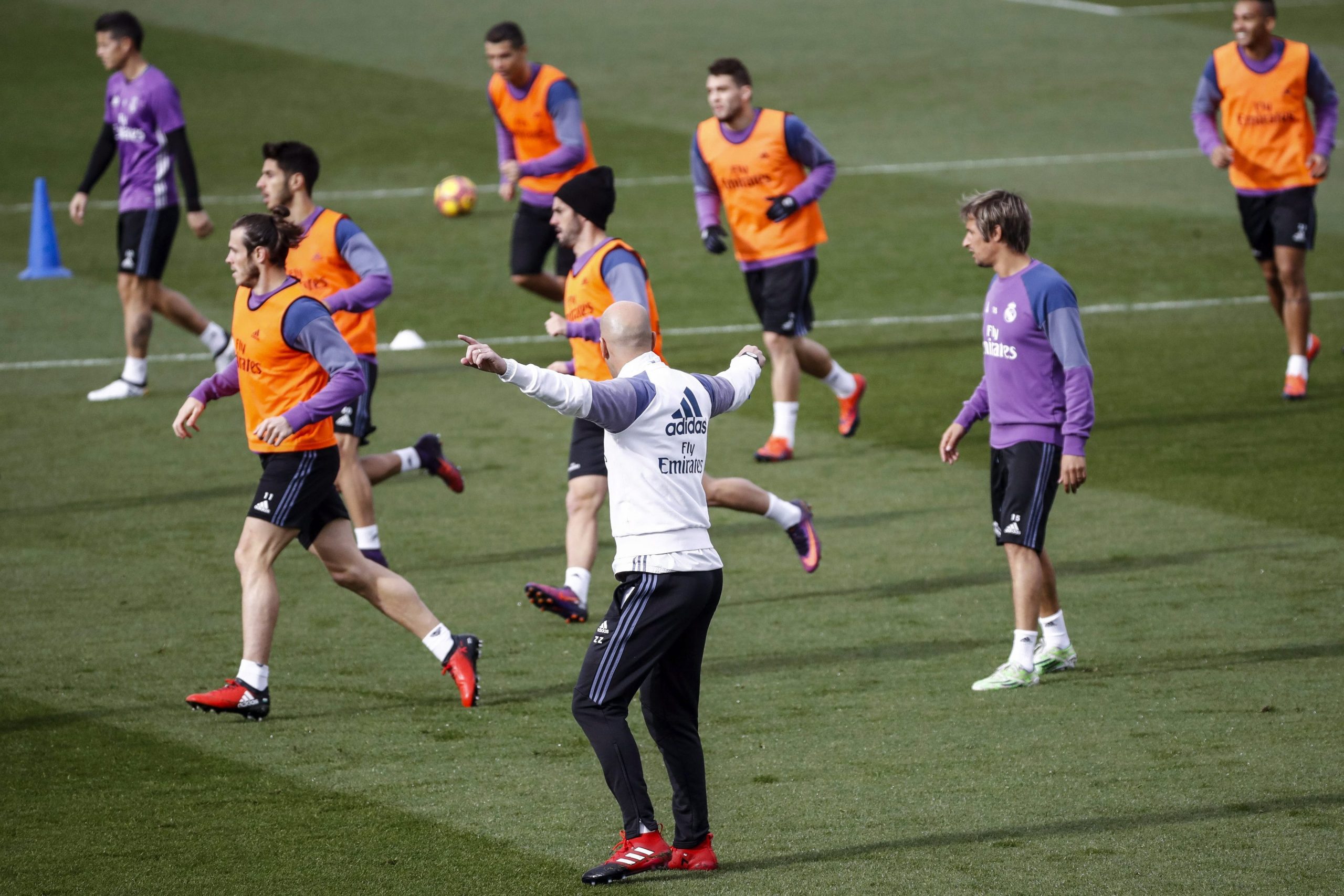 Zidane já deu a conhecer os convocados para o jogo de Alvalade