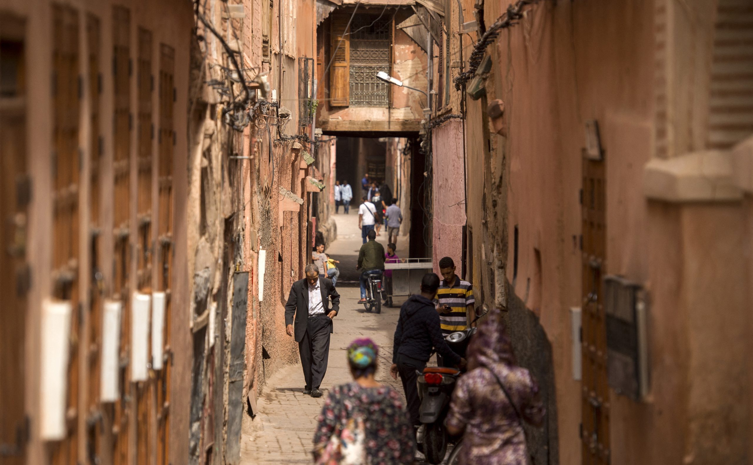 Pré-publicação de “A Mulher de Marrocos”. Quando o escritor de espionagem se torna o espião