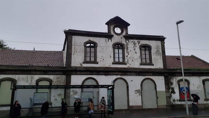 Manifestantes contra demolição da “histórica” estação da Boavista no Porto