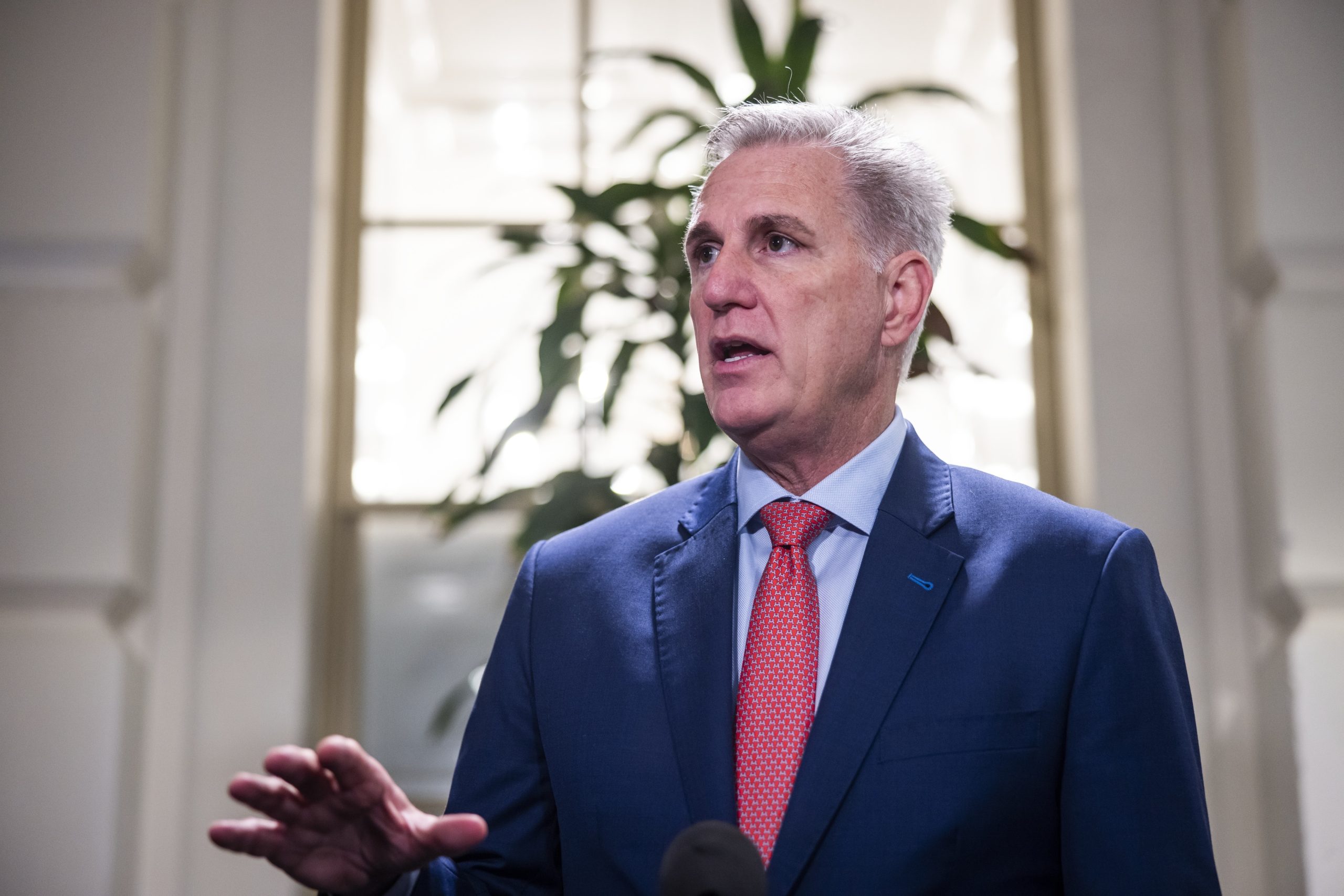 Republicano Kevin McCarthy destituído de líder da Câmara dos Representantes dos EUA