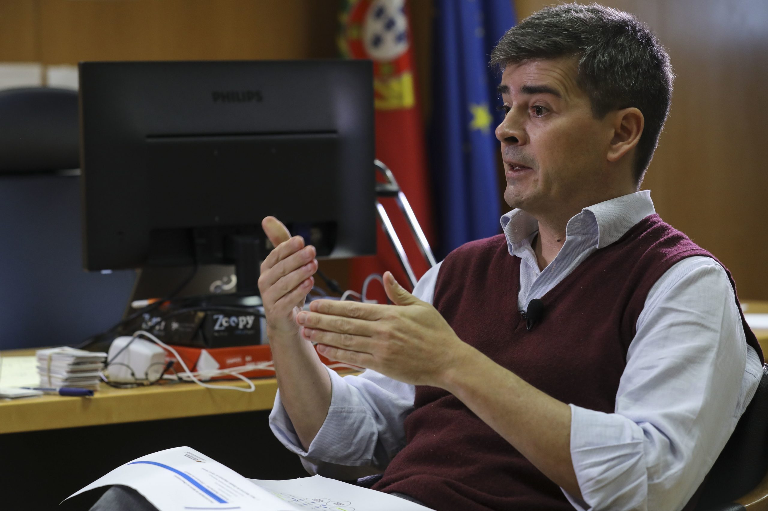 Incêndios: Presidente da estrutura de missão diz que Portugal “não pode voltar a cair na armadilha do combate”