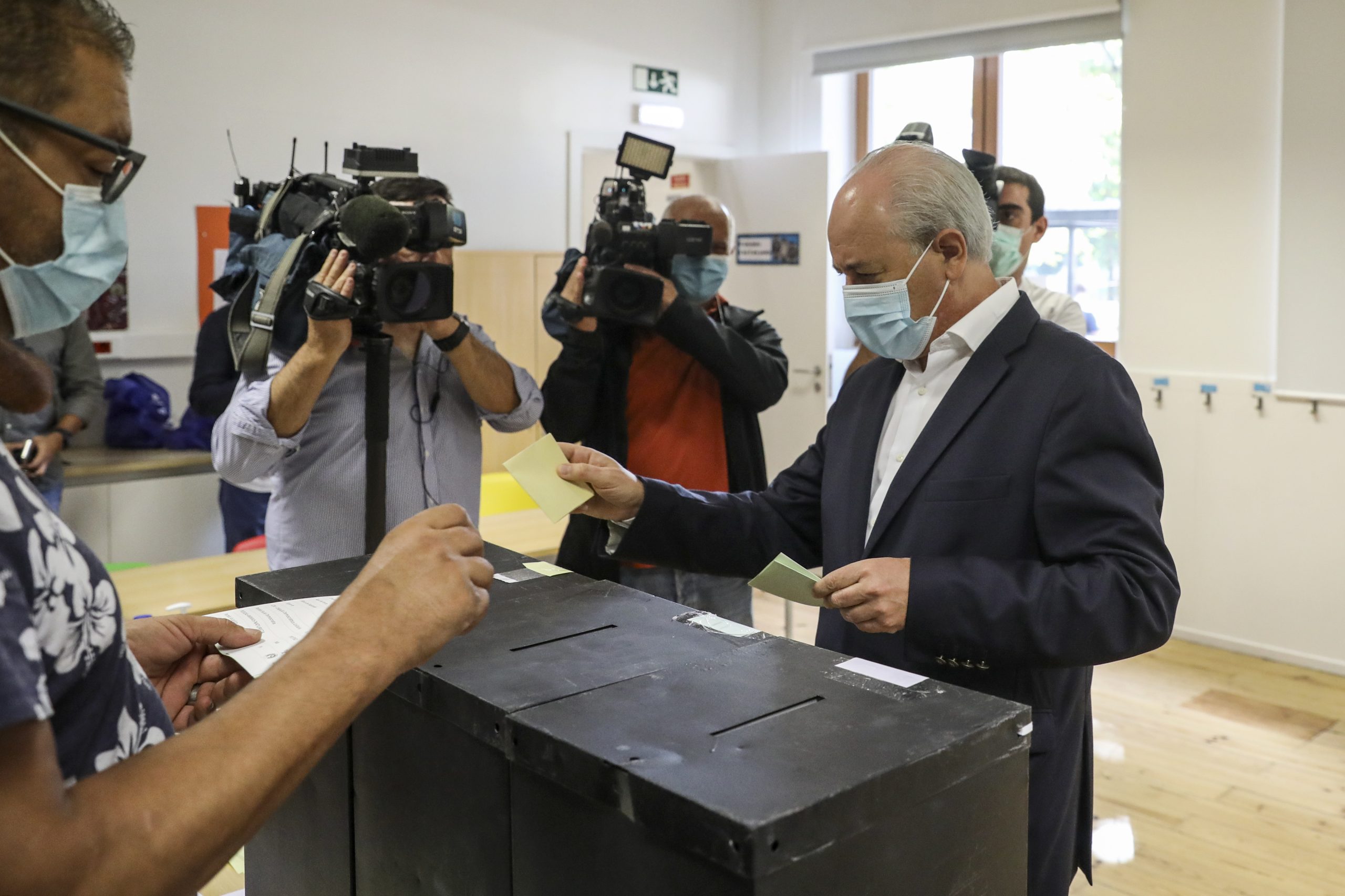 Rui Rio apela à votação para eleger quem tomará “decisões importantes”