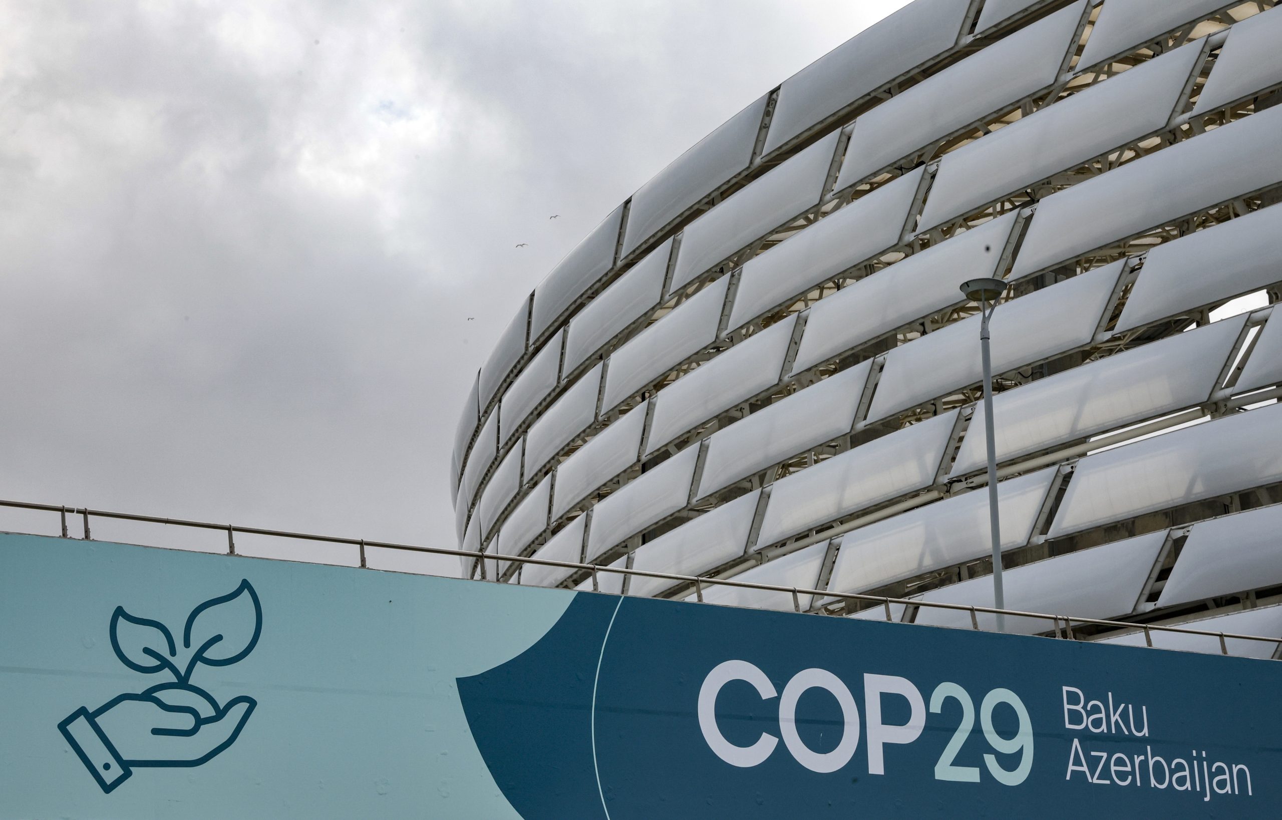 COP29: negociações continuam e conferência prolonga-se até sábado
