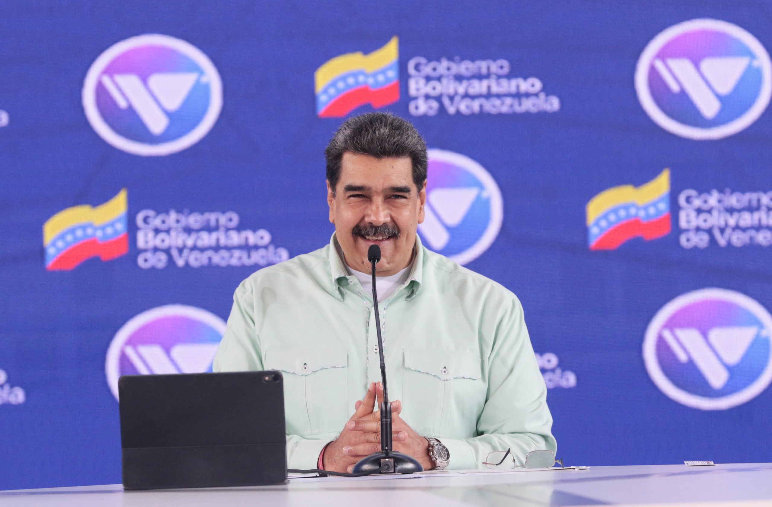 Covid-19: Venezuela torna obrigatória dose de reforço a cada quatro meses