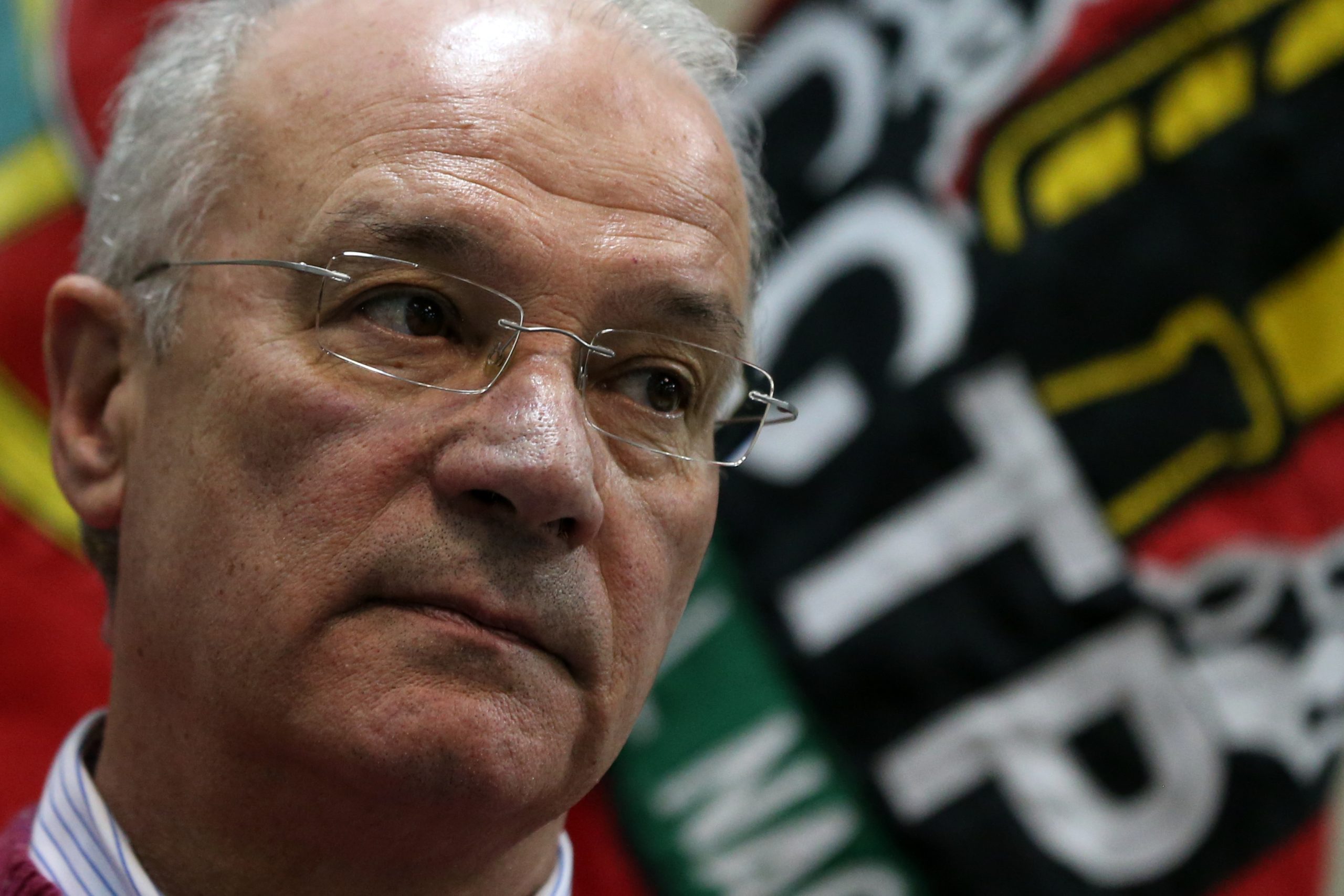 O problema das empresas? Não são os salários, mas o resto, diz Arménio Carlos