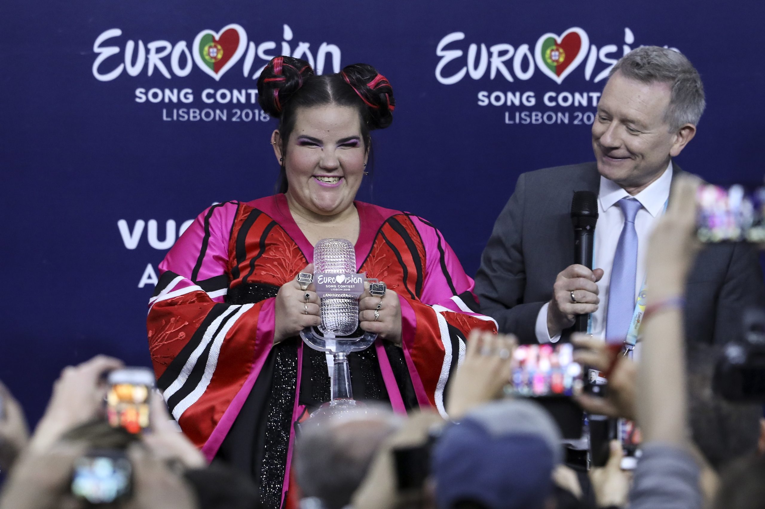 Eurovisão: Da atuação ao prémio entregue por Salvador Sobral. As imagens da vitória de Israel