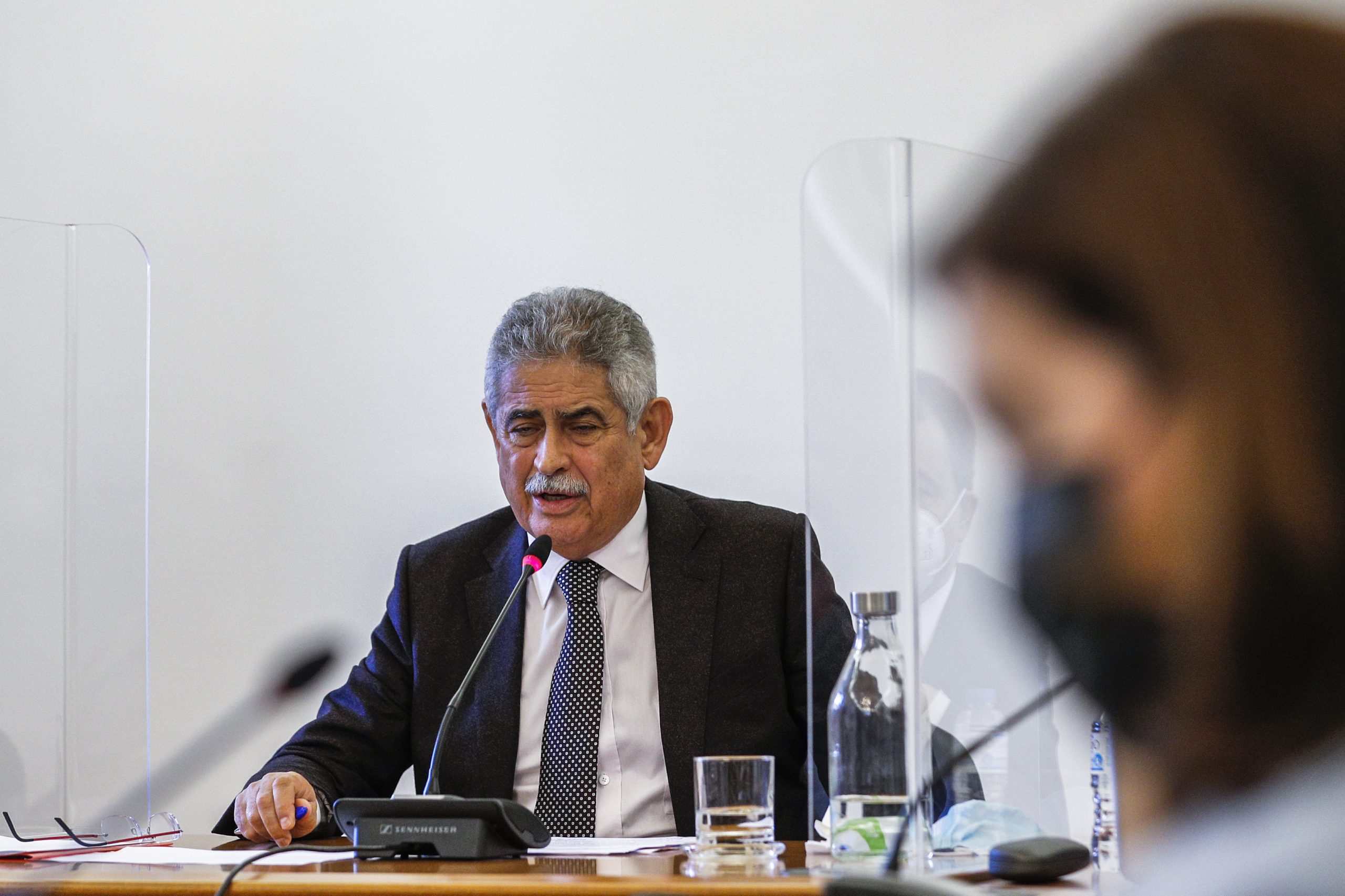 Benfica dá 30 dias a Luís Filipe Vieira para sair da presidência ou resolver situação na Operação Cartão Vermelho