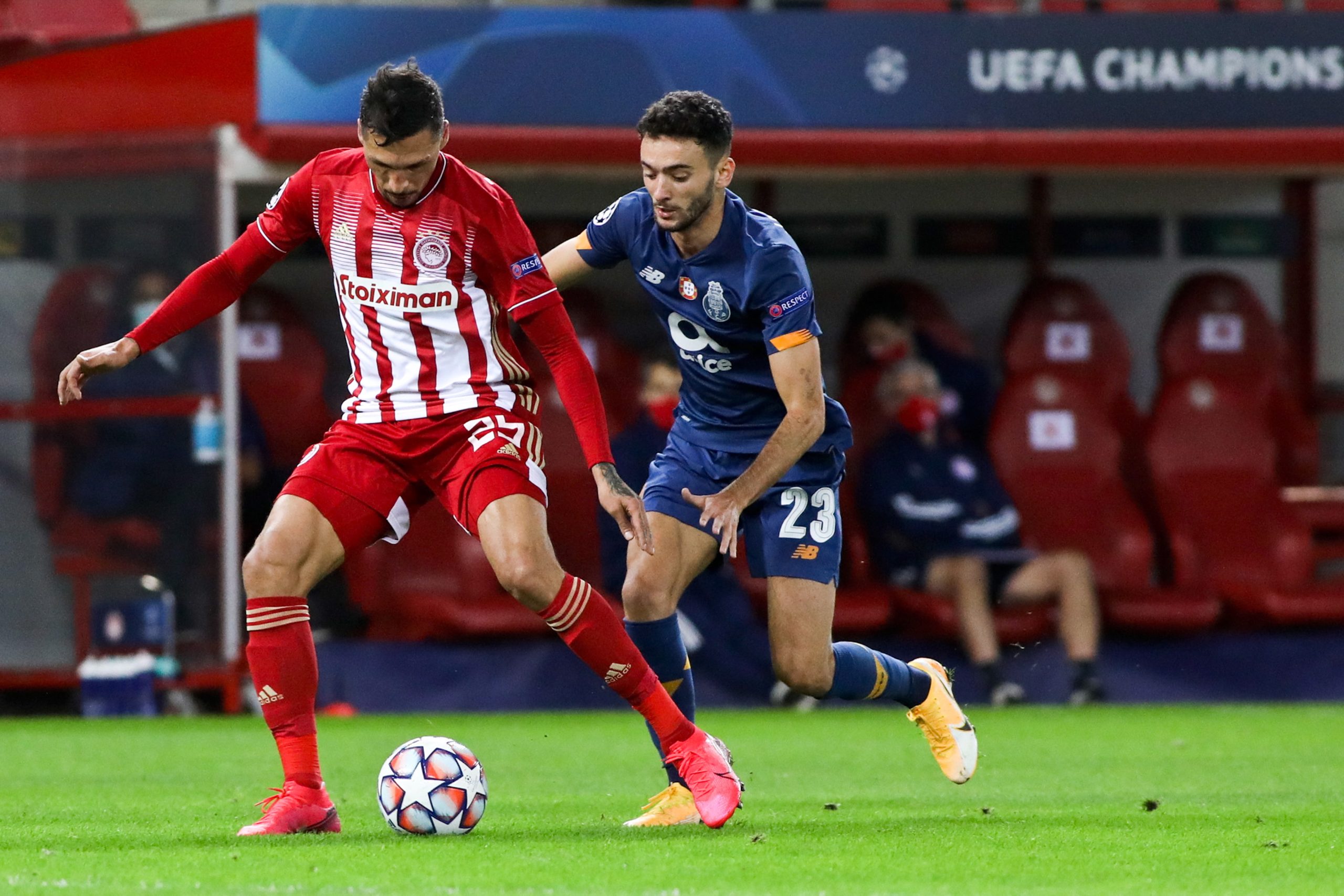 FC Porto despede-se dos grupos da ‘Champions’ com vitória frente ao ‘apurado’ Olympiacos