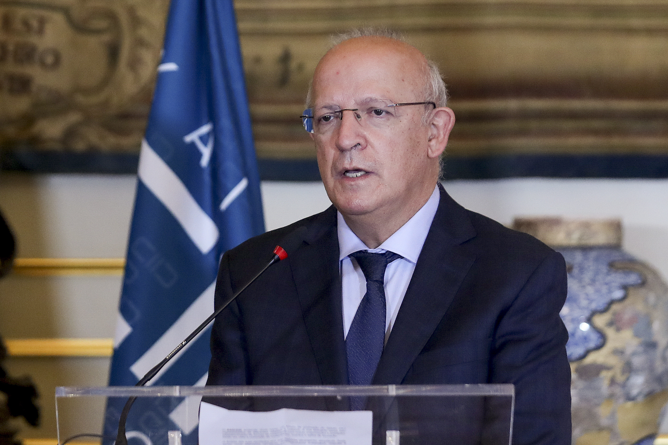 OE2022: Santos Silva diz que a instabilidade foi criada pelos que “atiraram pedras”