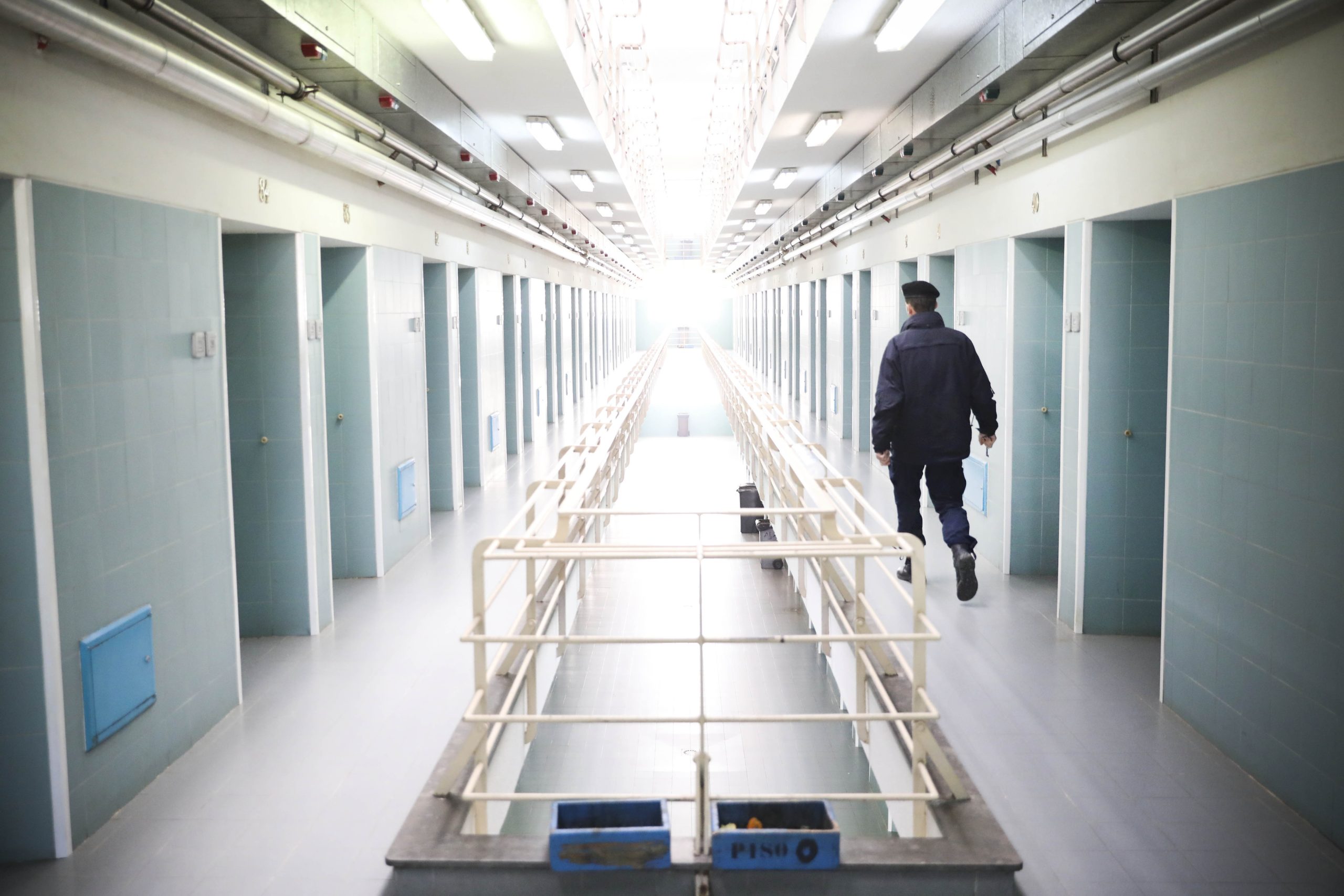 RASI: número de presos e de agressões a guardas prisionais aumentou em 2024