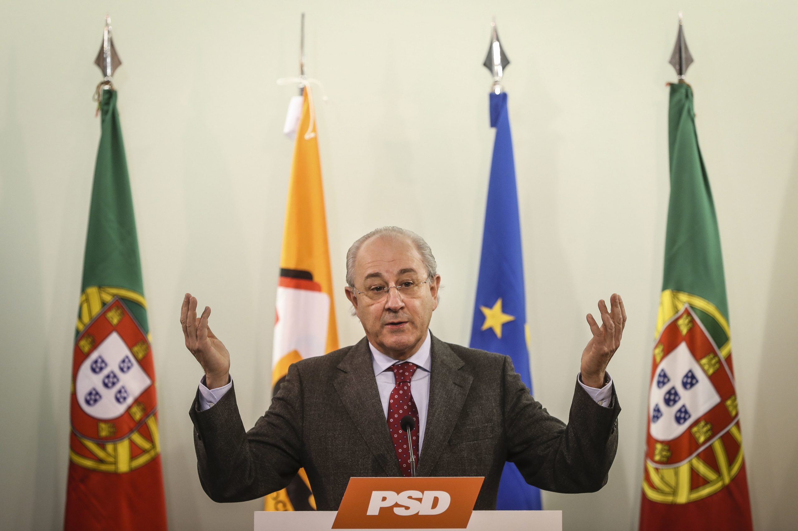 Presidente do PSD faz hoje declaração ao final da tarde no Porto
