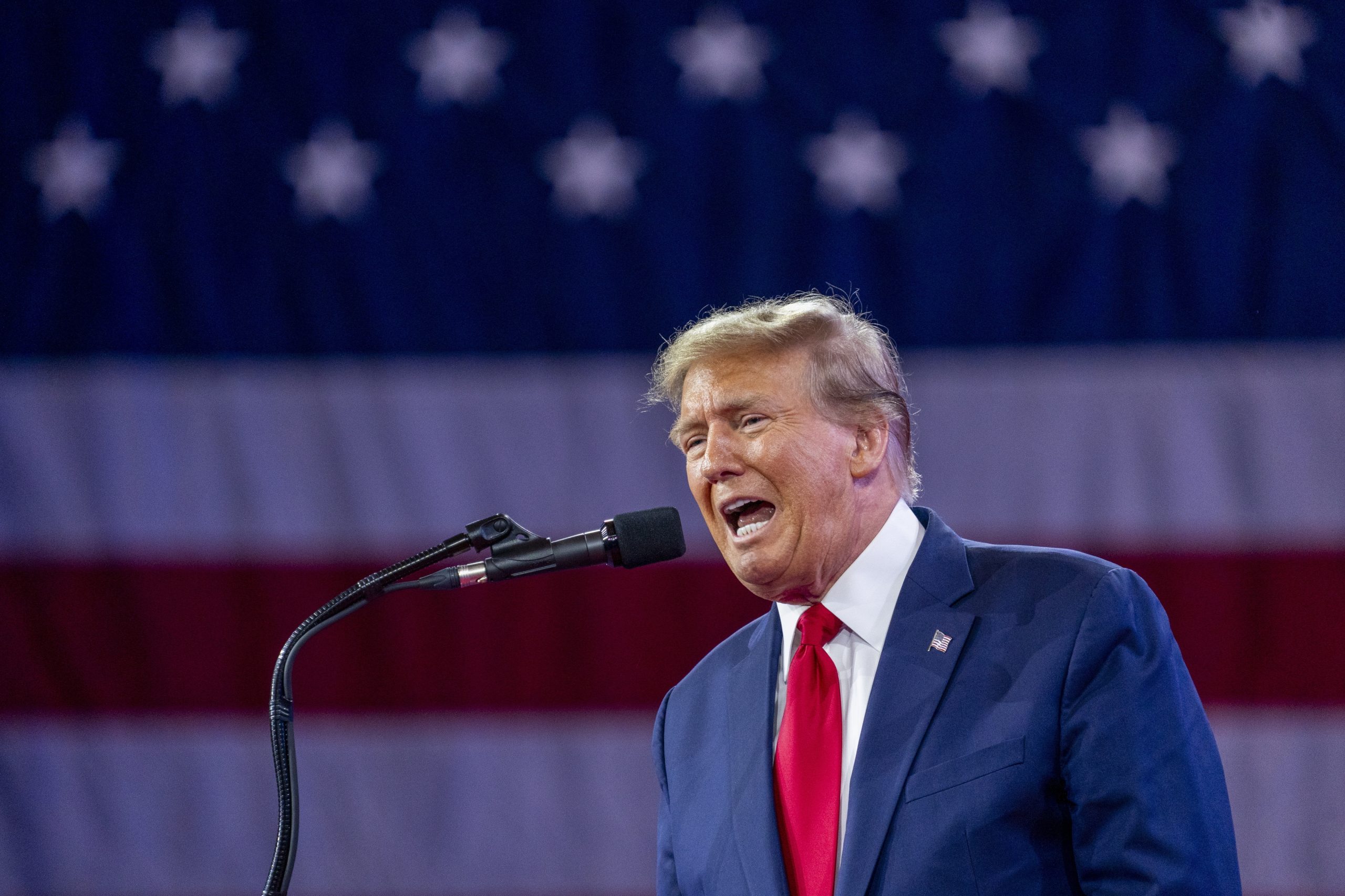 Trump diz que EUA perderiam eventual Terceira Guerra Mundial com Biden no poder