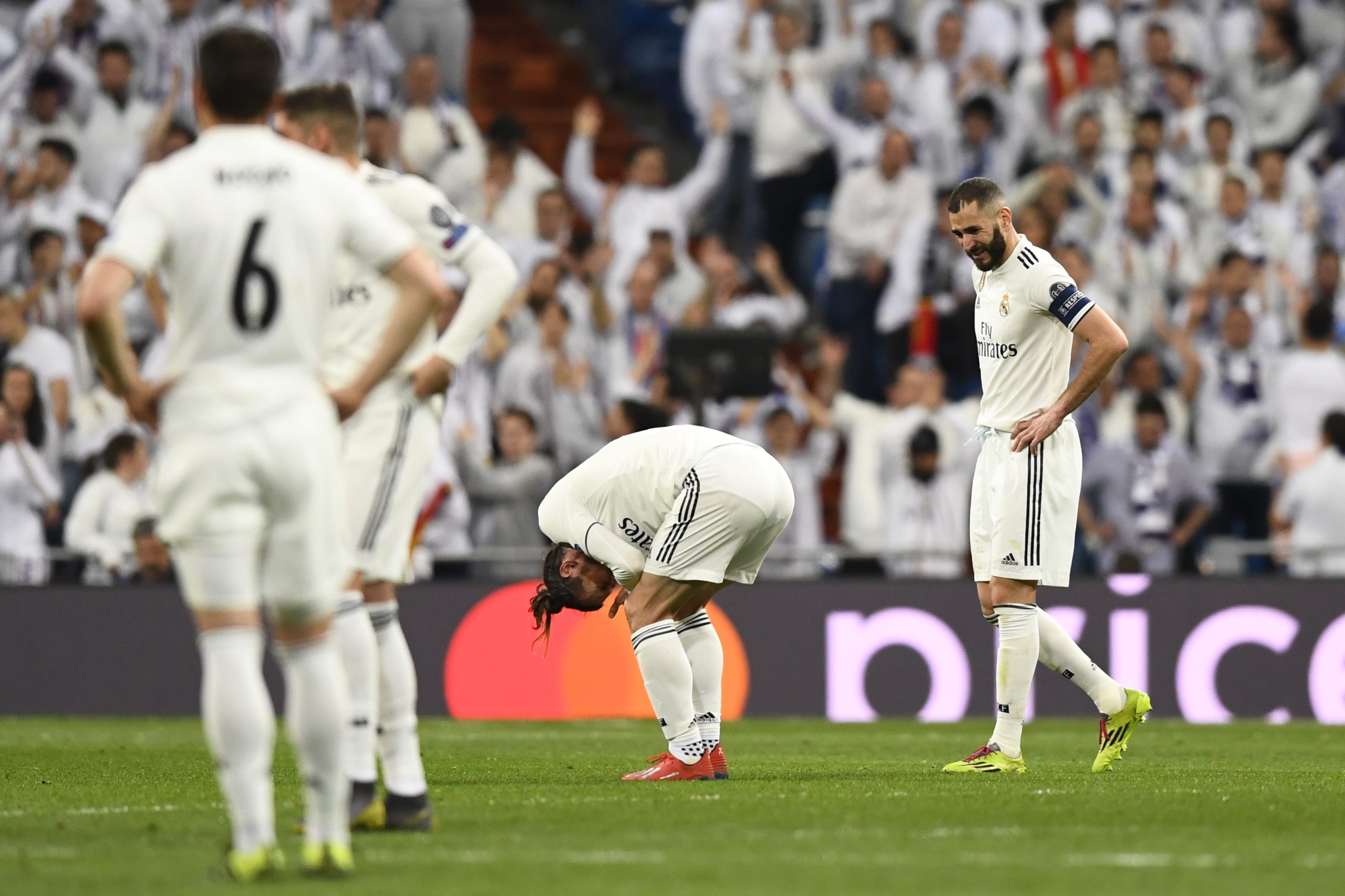 Real Madrid. A queda que Zidane viu e o amor que ninguém comprou
