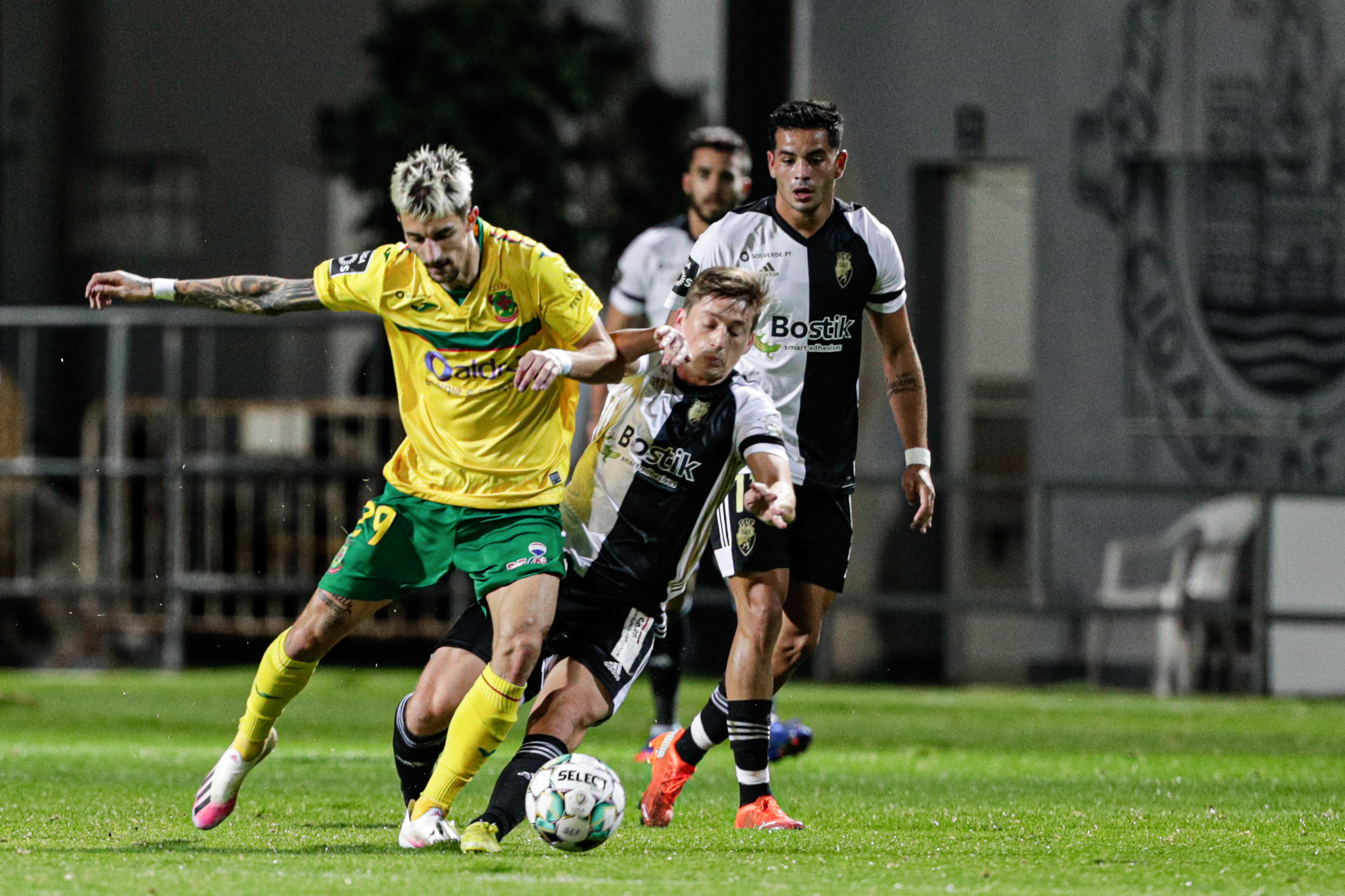 Fernando Fonseca. Defesa do Paços confessa que pensou em deixar de jogar depois de transferência frustrada para a Juventus
