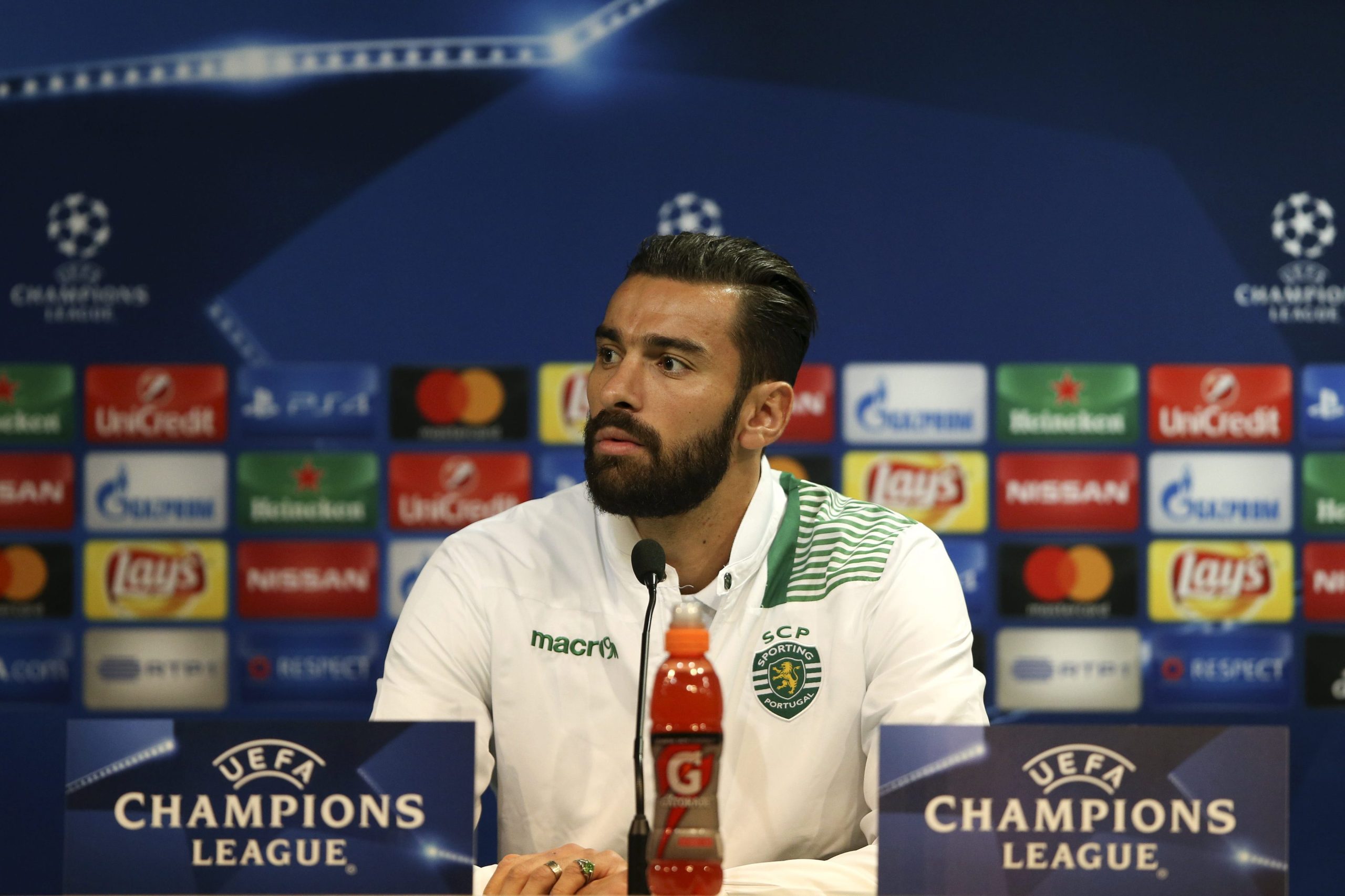 Rui Patrício diz que objetivo do Sporting é conquistar títulos