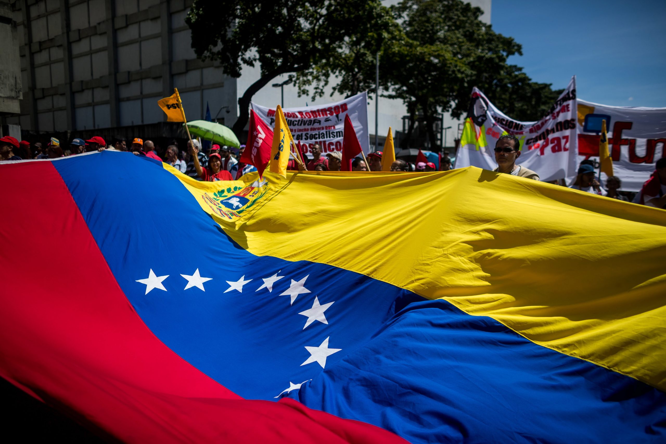 Venezuela: Apesar das dificuldades portugueses continuam a cumprir tradições