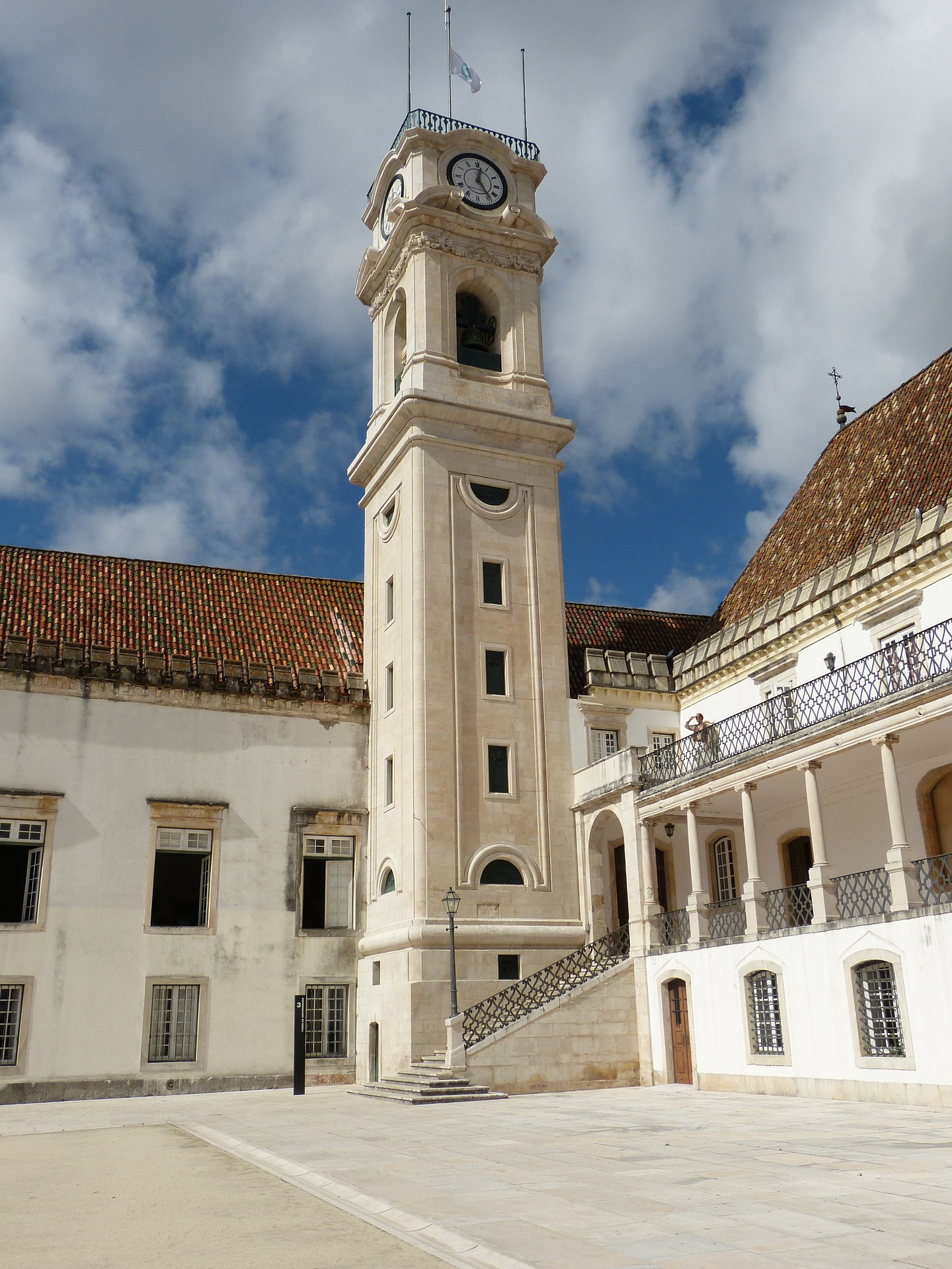 Hospitais de Coimbra estabelecem acordo de colaboração com Universidade de São Paulo