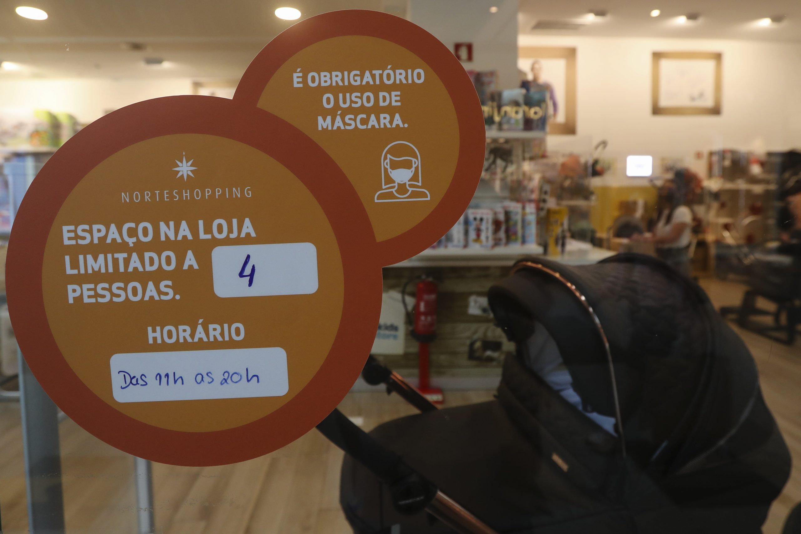 Associação de Centros Comerciais quer regresso ao horário anterior à pandemia