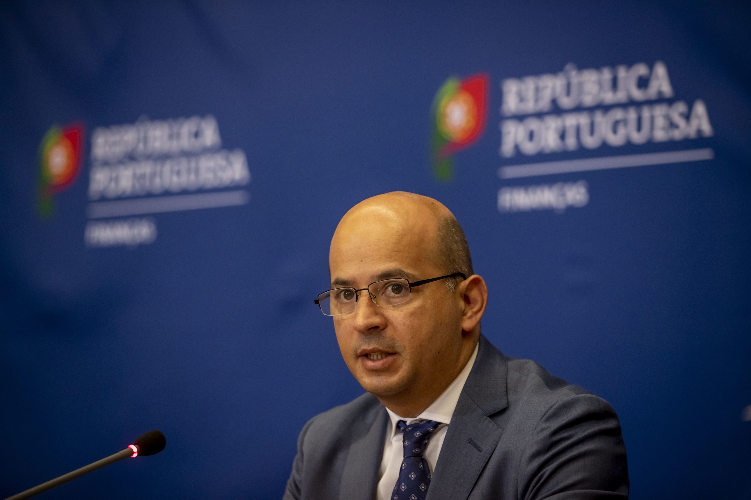 OE2021: Ministro das Finanças afirma ter margem para aumentar dotação para apoio ao emprego