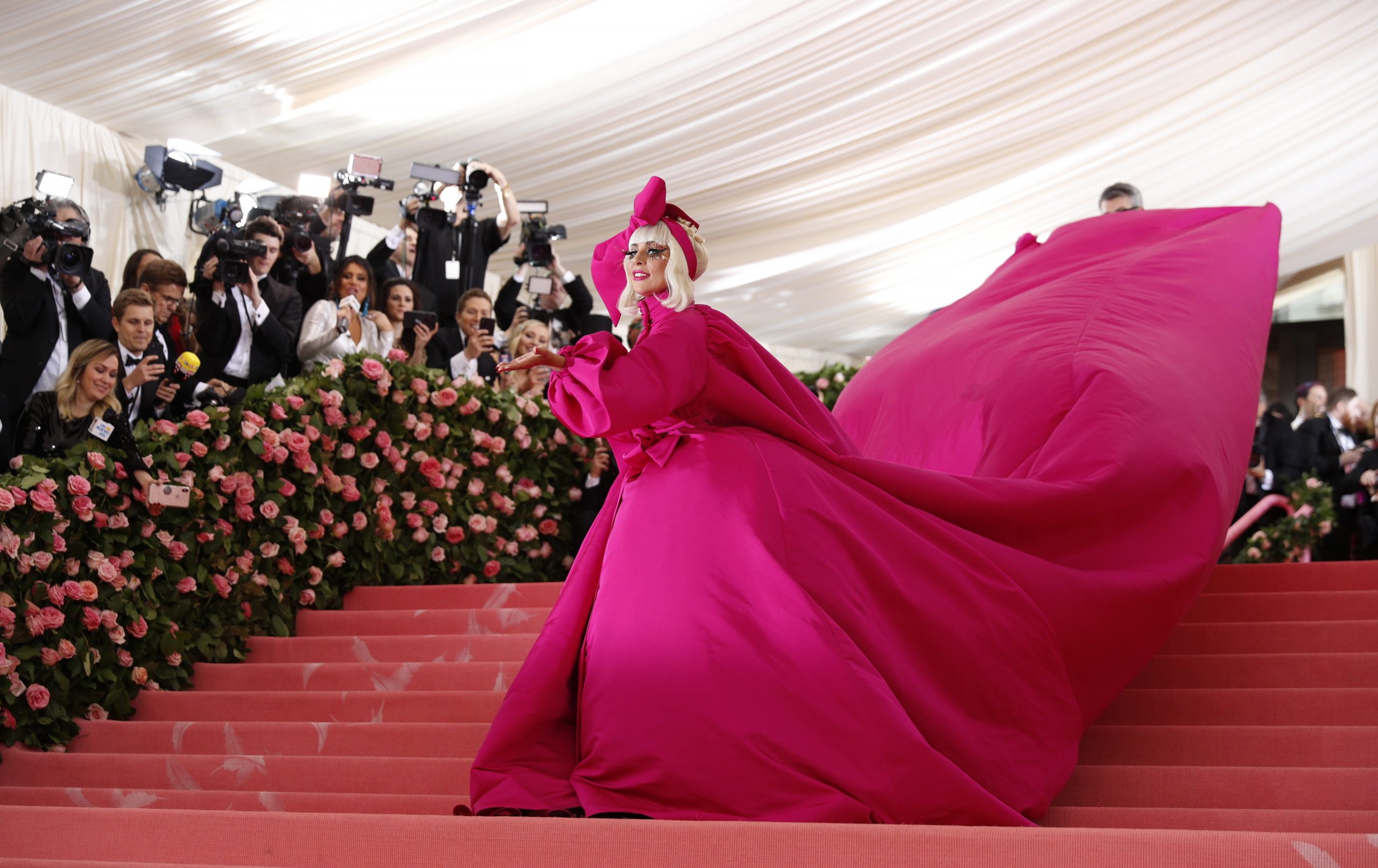Lady Gaga cantará hino nacional na tomada de posse de Biden