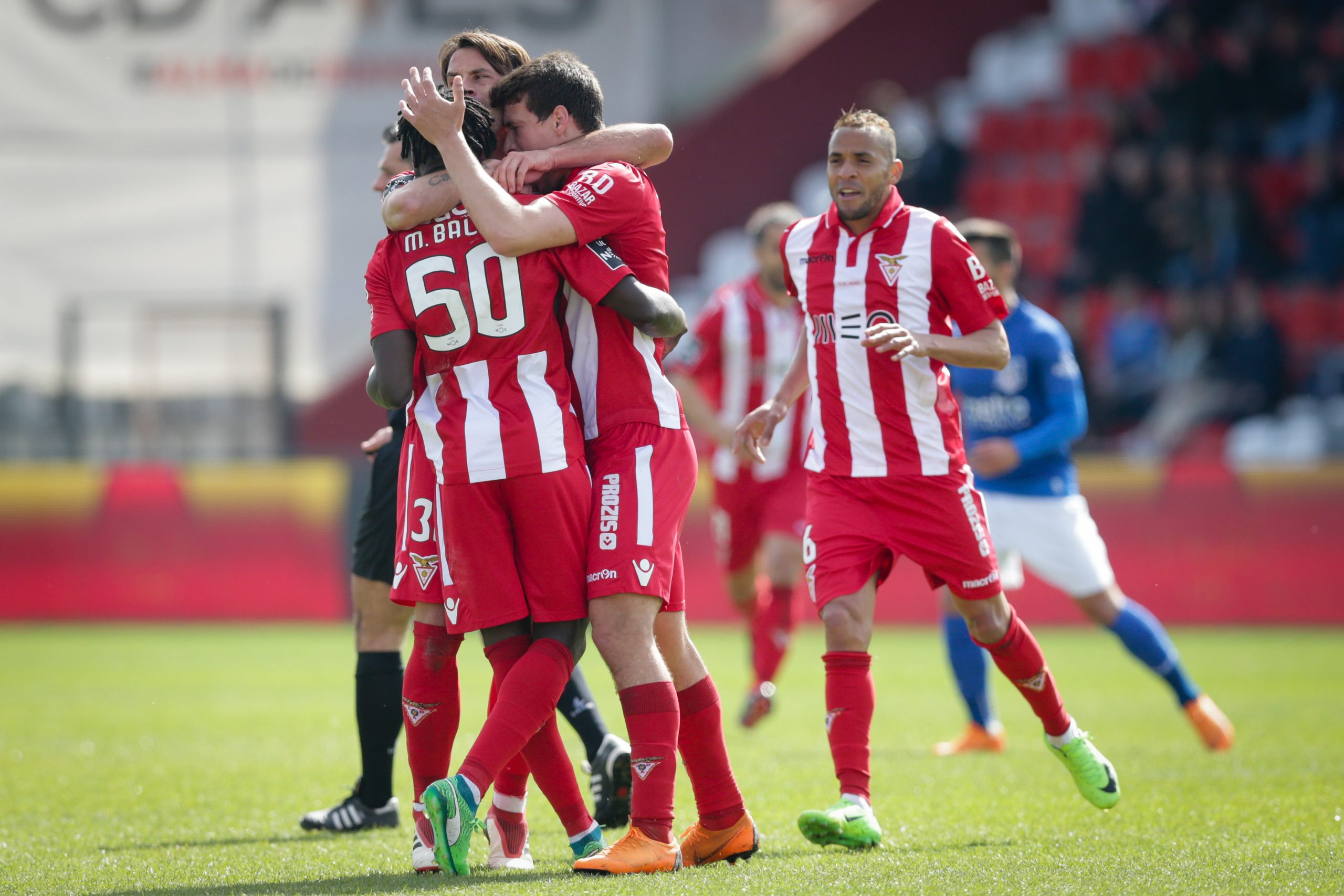 Desportivo das Aves vence e deixa Feirense na última posição