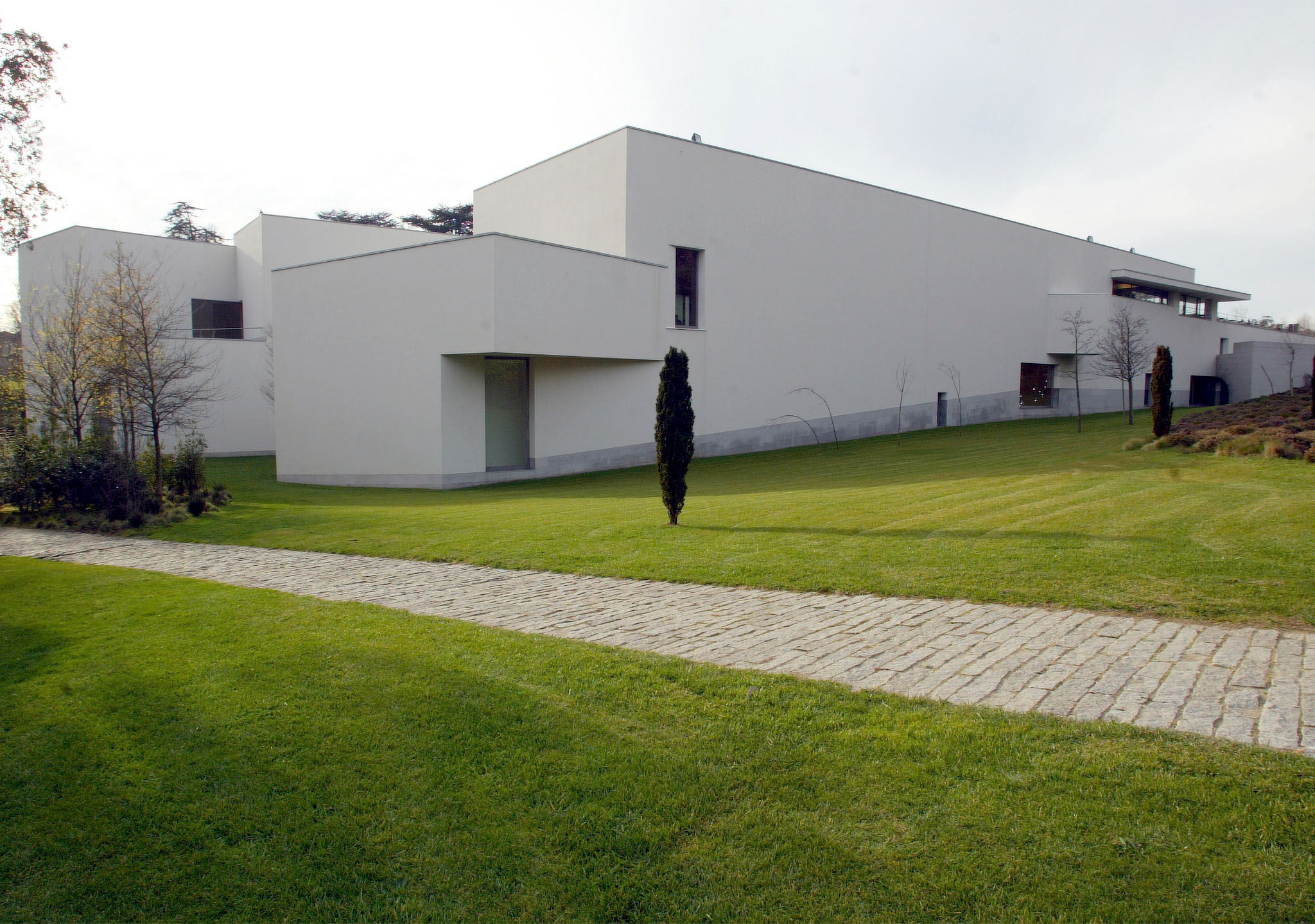 Exposição da coleção Miró inaugurada hoje em Serralves