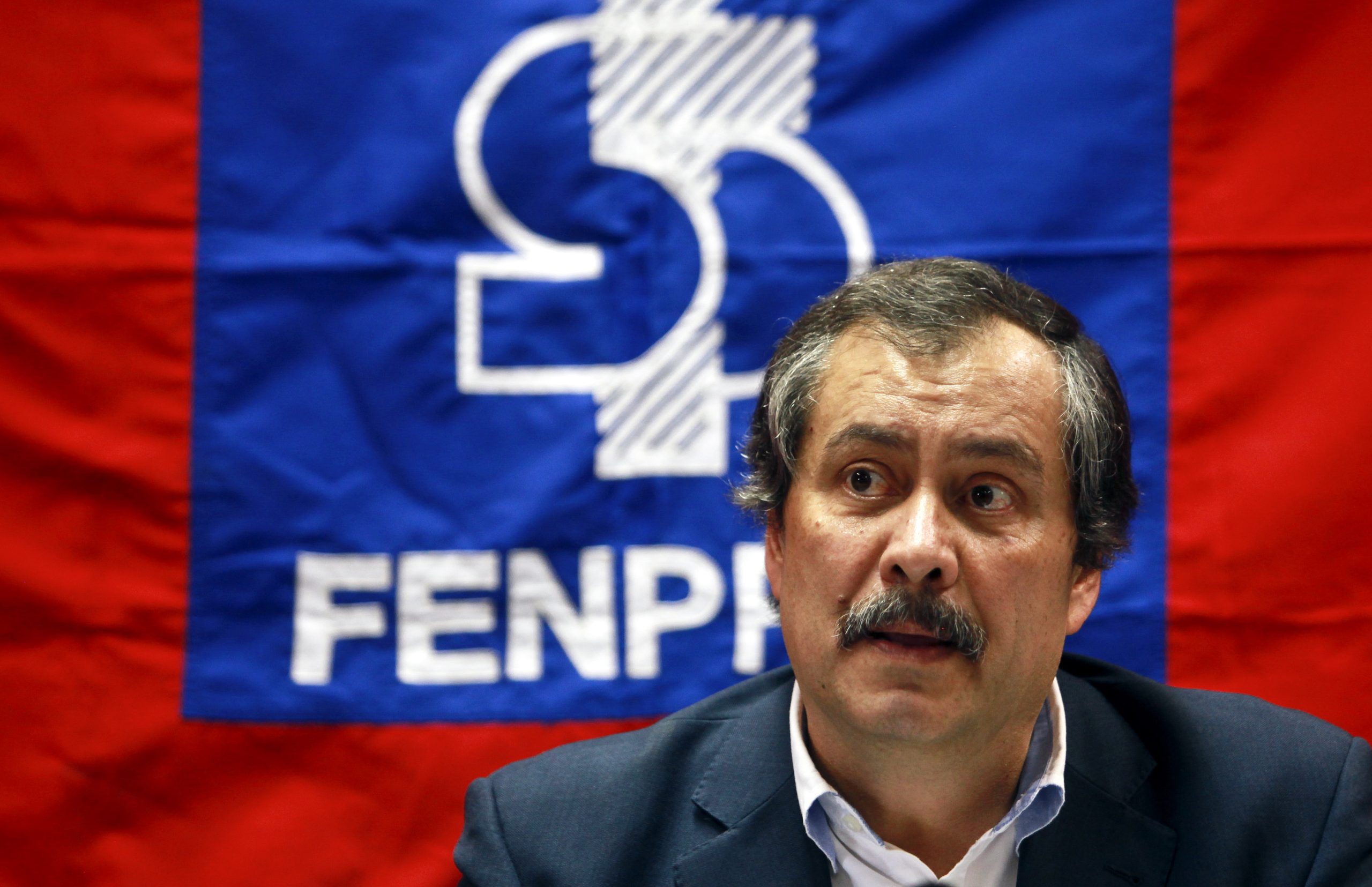 FNE e Fenprof criticam aprovação de diplomas sem conhecimento prévio dos sindicatos