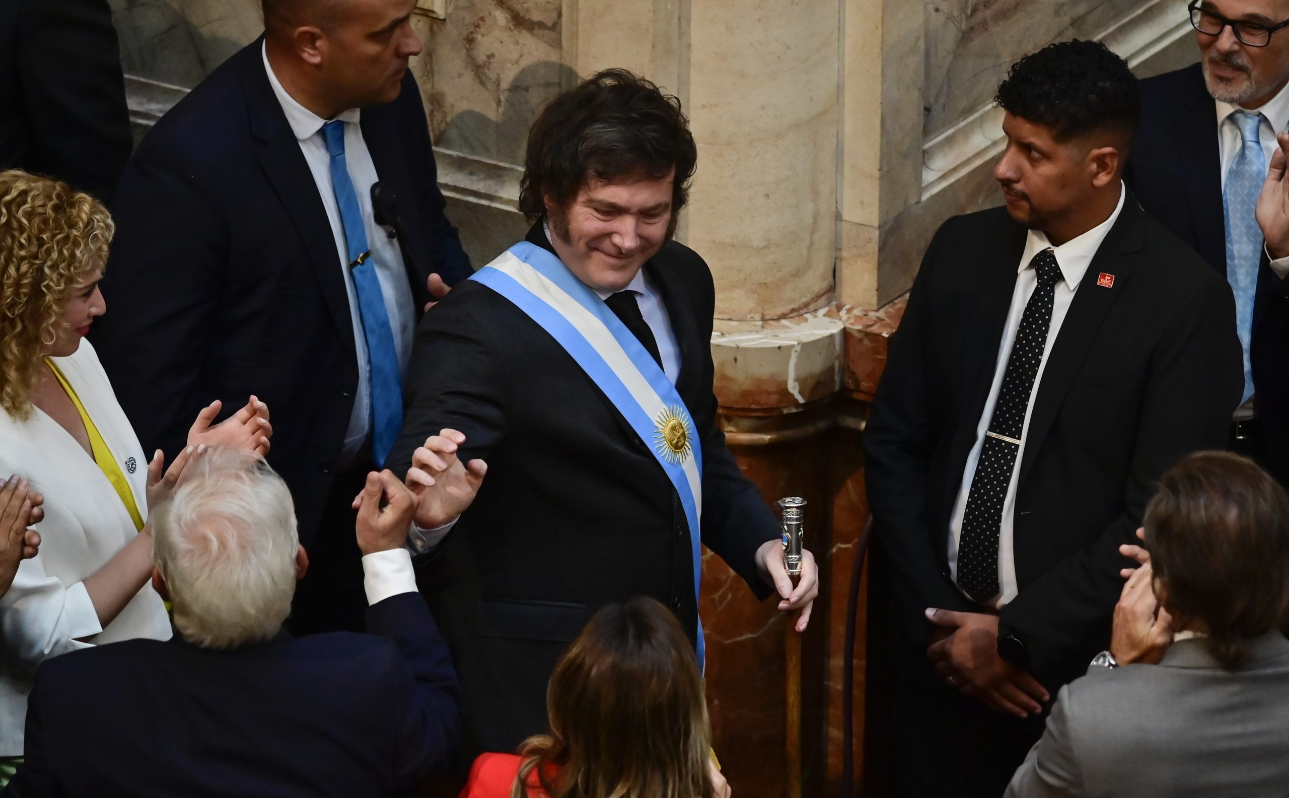 100 dias de governo Milei “limitado” trouxeram à Argentina ajuste fiscal mas poucos resultados
