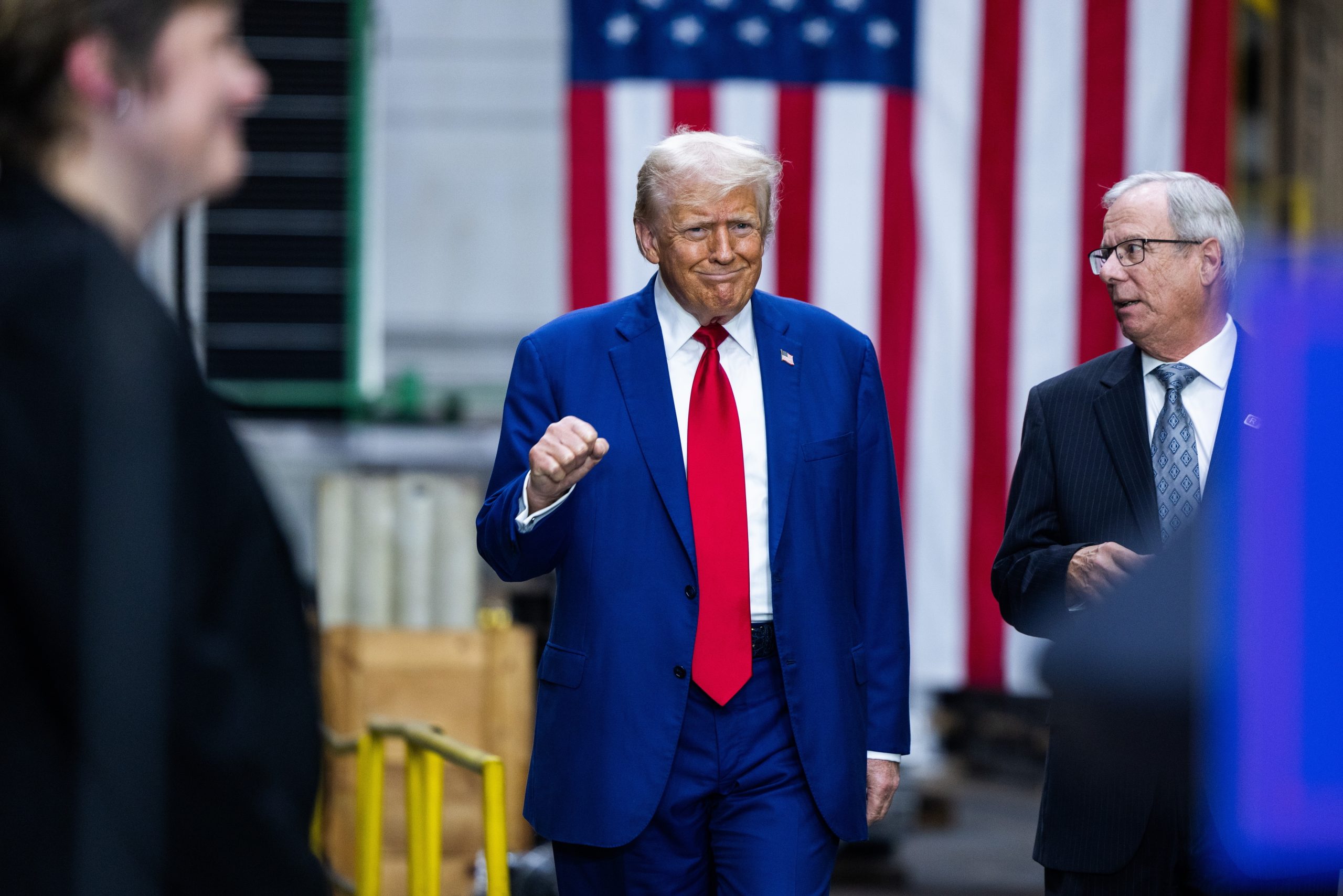 Apesar de ter sido ele a negociar com os talibãs, Trump ataca Harris pela retirada caótica dos EUA do Afeganistão
