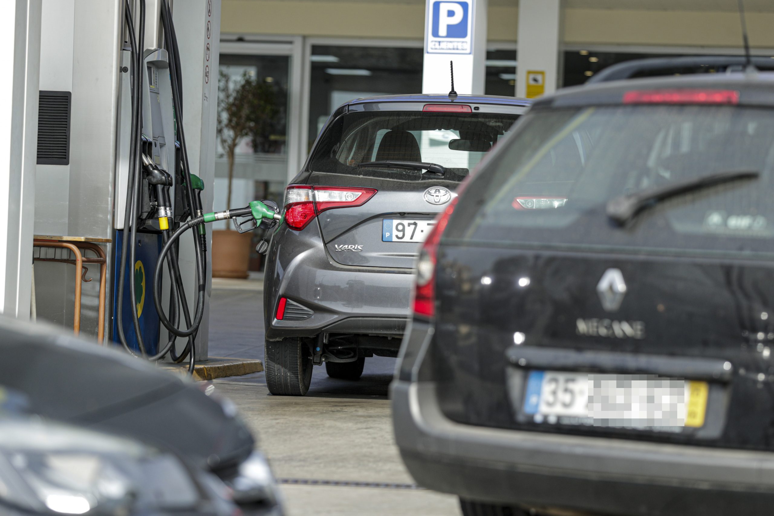 Gasolina sobe 17 cêntimos e gasóleo 20 cêntimos ao longo de 2021