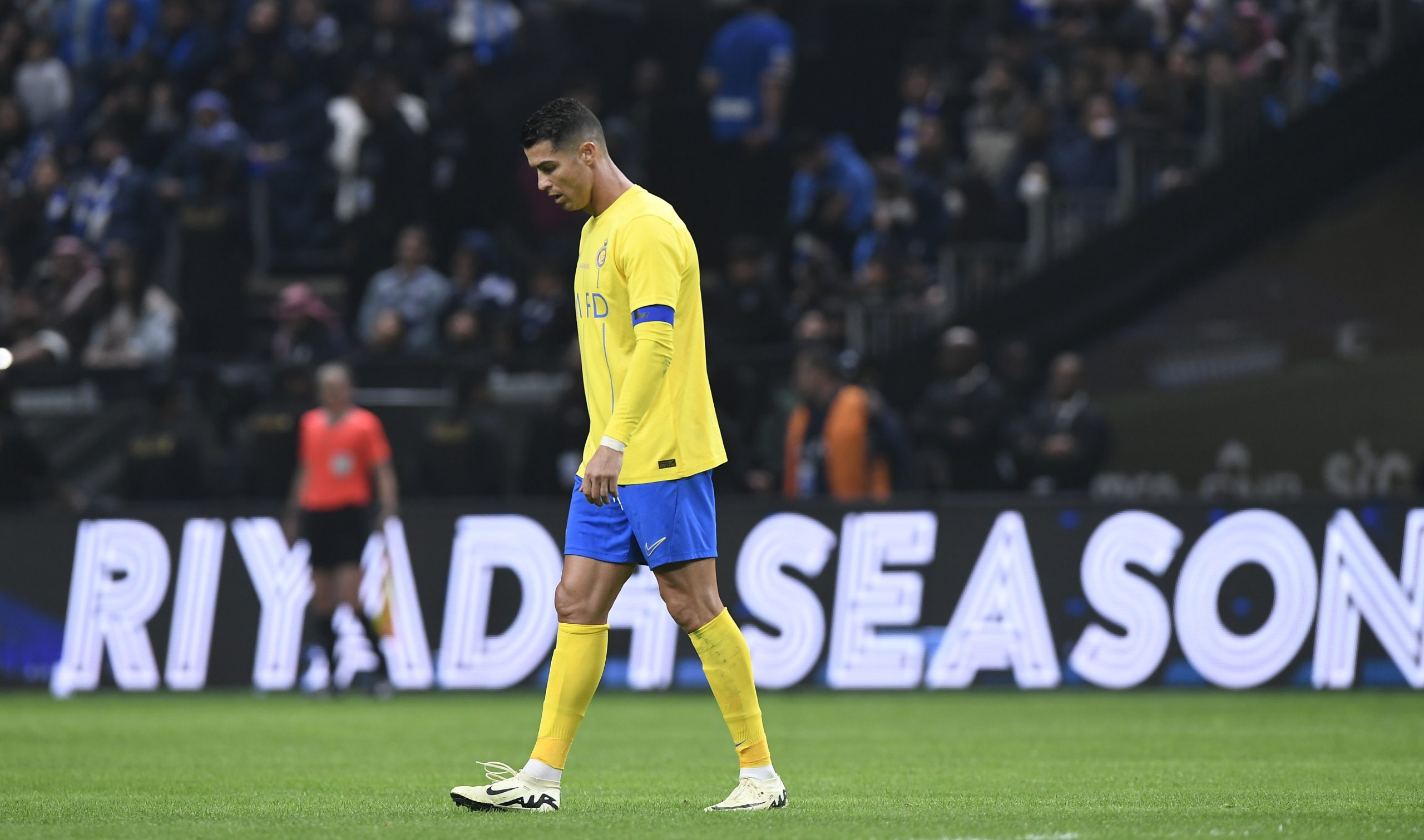 Al Hilal, de Jesus, bate Al Nassr, de Ronaldo e Luís Castro, em particular em Riade